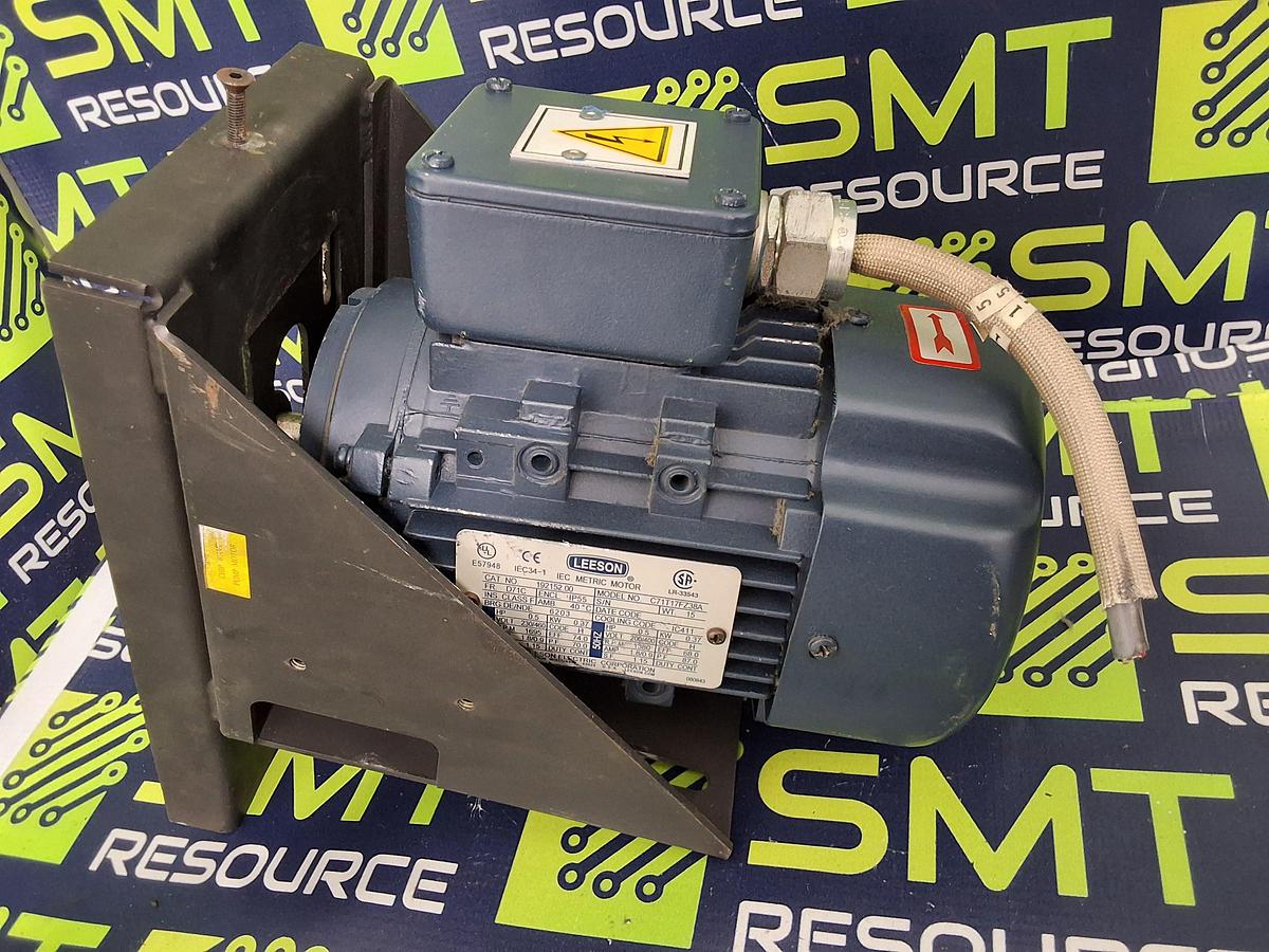 Used LEESON C71T17FZ38A / 192152.00 IEC METRIC MOTOR 60/50Hz