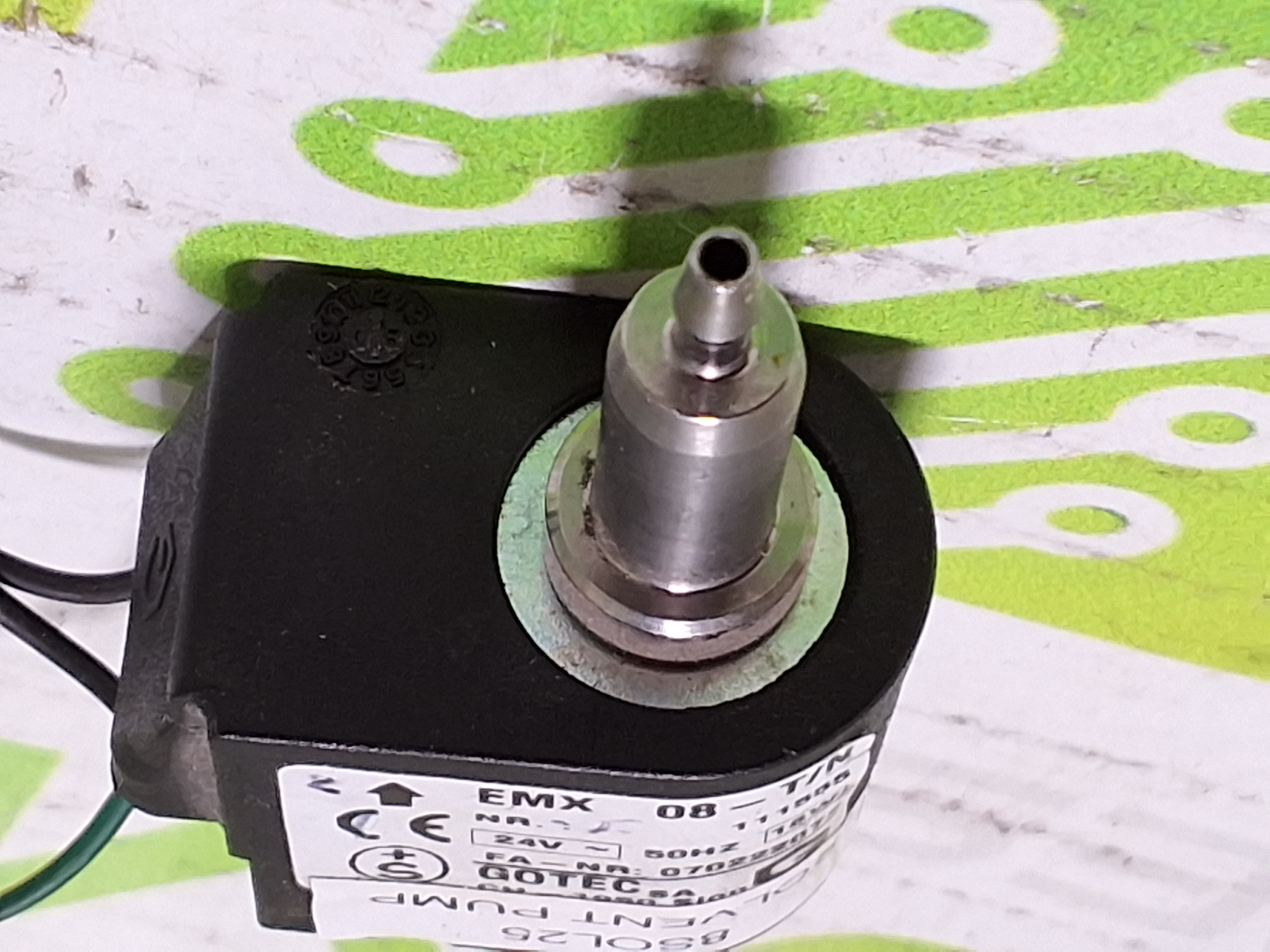 Used EMX 08-T/N GOTEC MINIATURE SOLVENT PUMP 