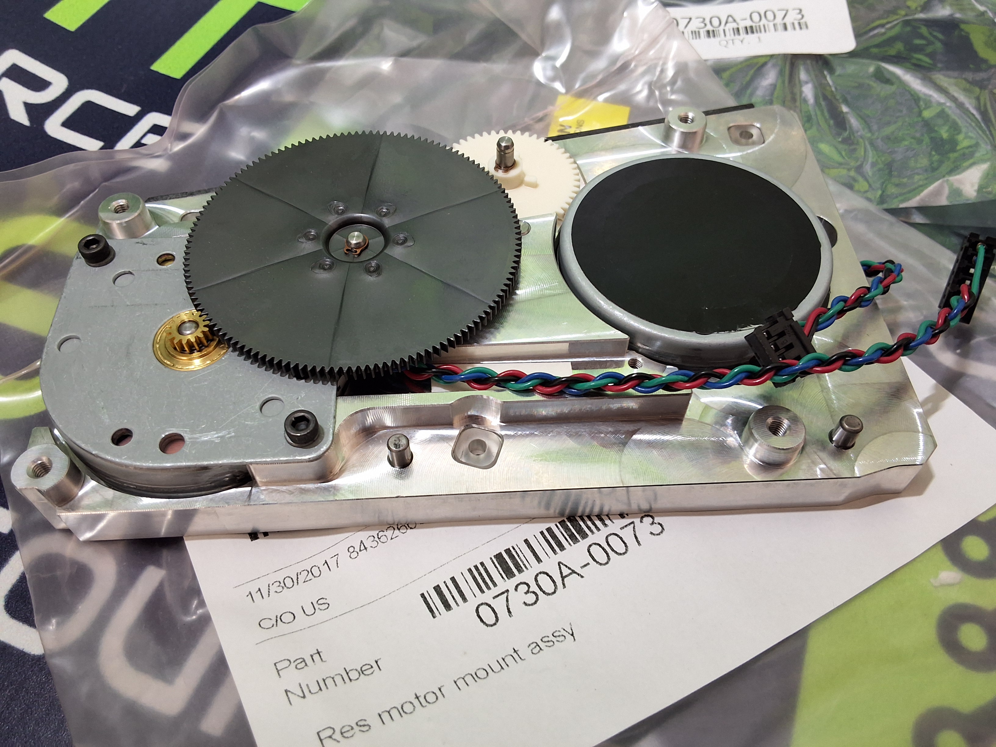 Used UNIVERSAL INSTRUMENTS 0730A-0073 RES MOTOR MOUNT ASSEMBLY 