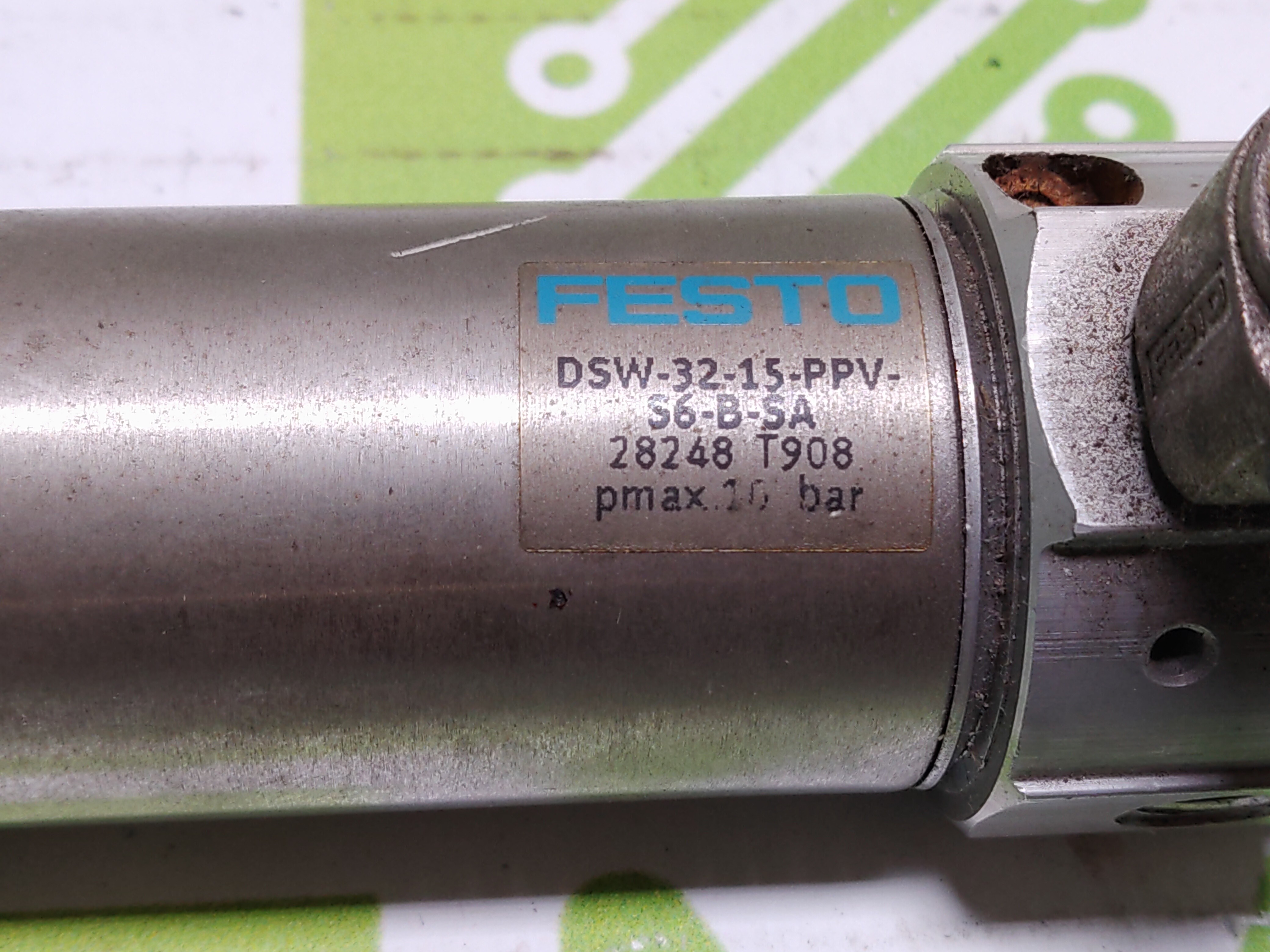 Used FESTO DSW-32-15-PPV-S6-B-SA CYLINDER  