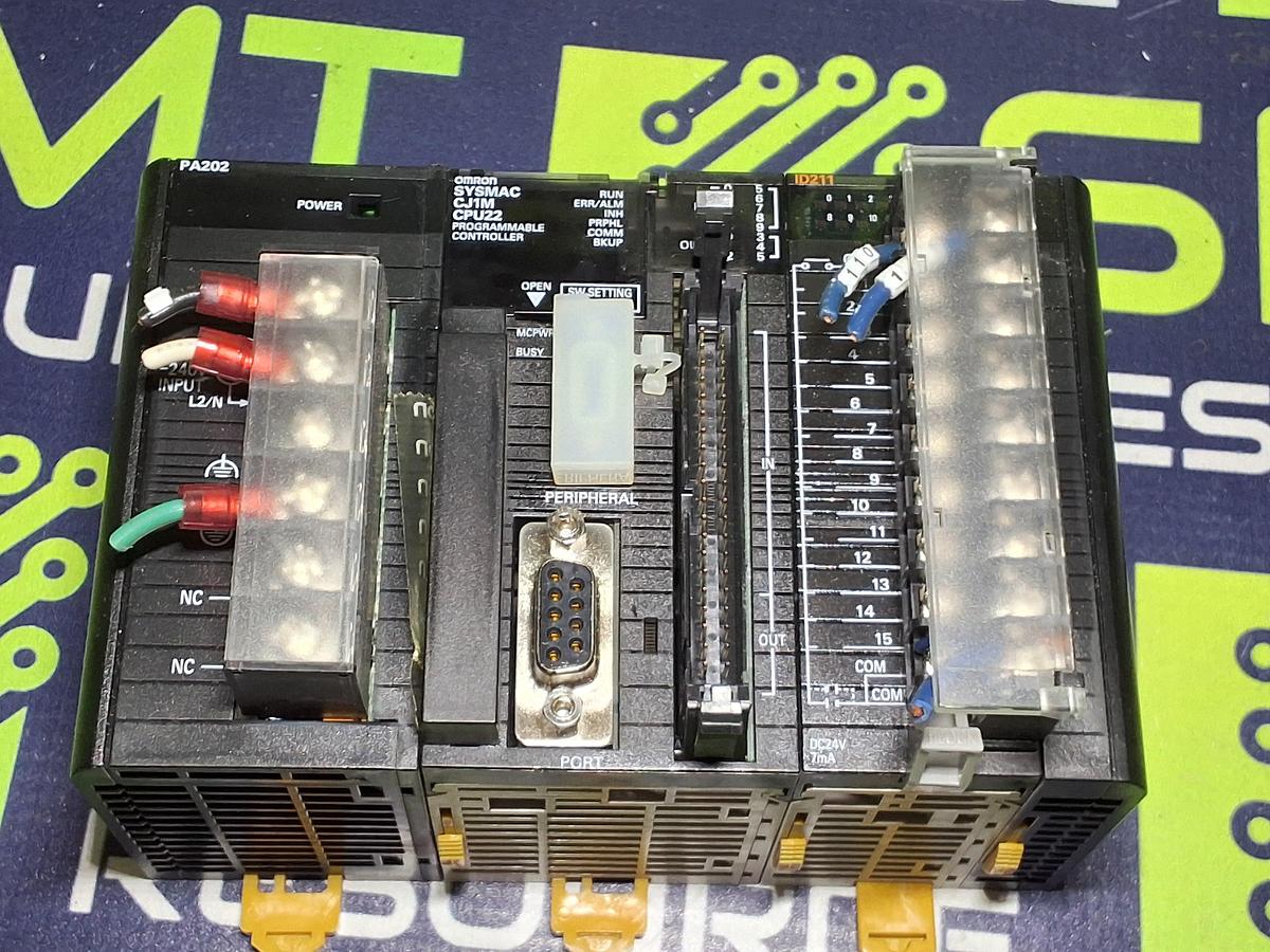 Used OMRON SYSMAC CJ1M CPU22 PLC WITH OMRON CJ1W-PA202 POWER SUPPLY