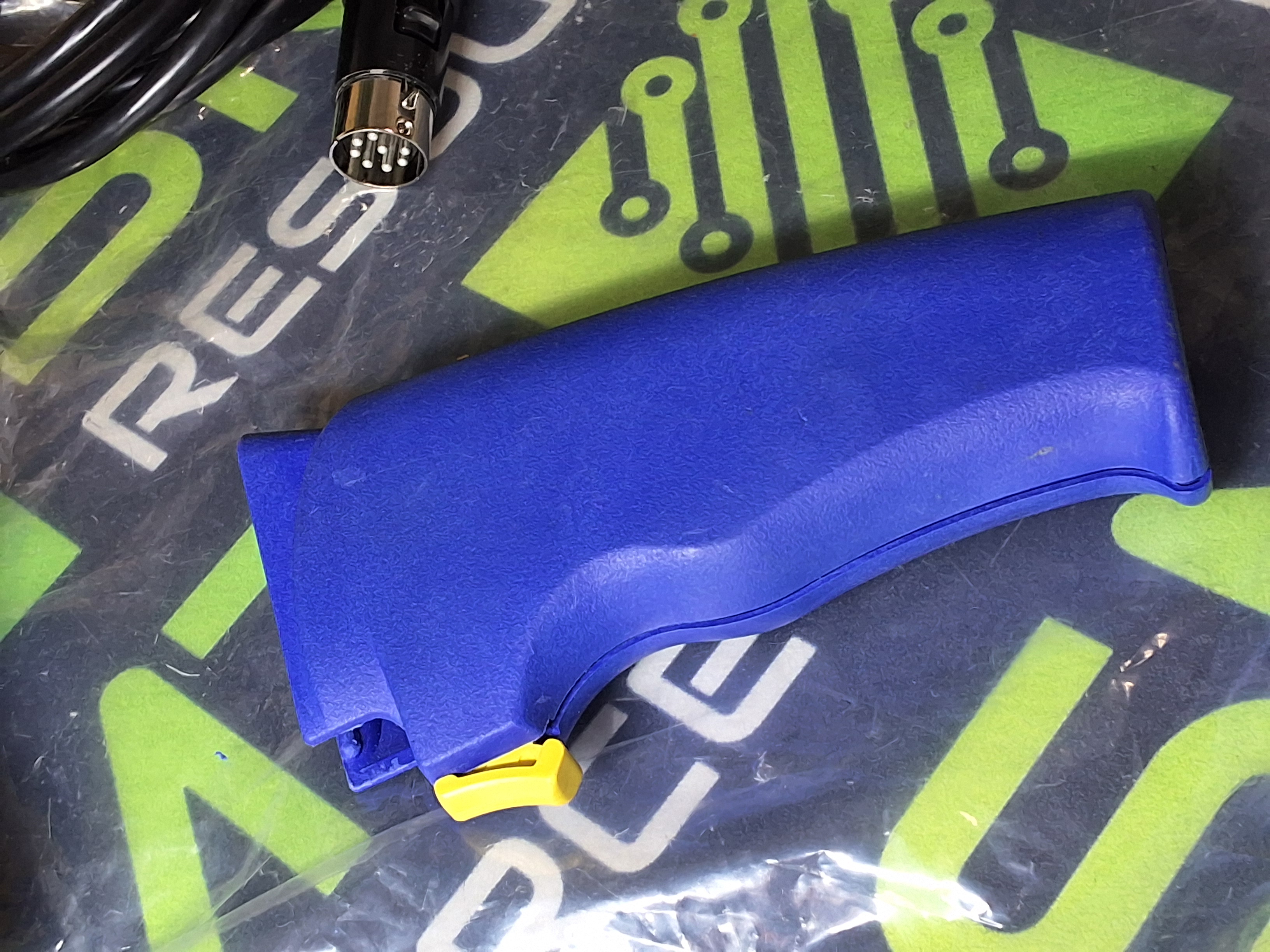 HAKKO FM2024-42 - DESOLDERING HANDPIECE WITH ACCESSORIES FM-2024 - BRAND NEW