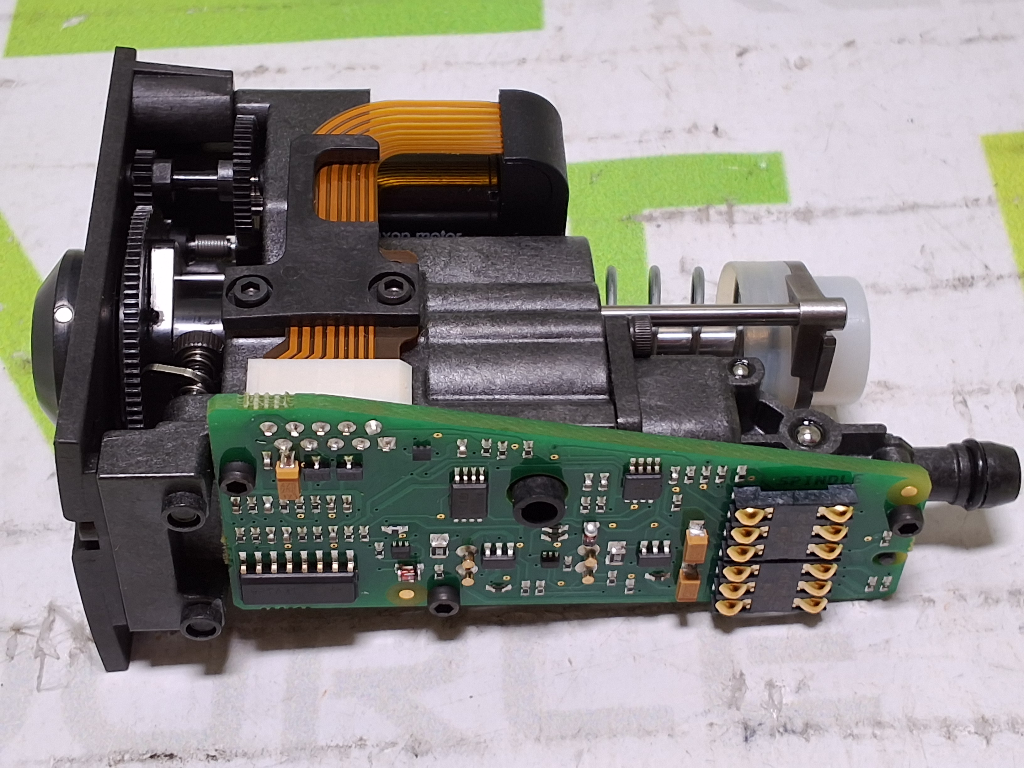 UNIVERSAL INSTRUMENTS 51501802X LIGHTNING HEAD HSC SPINDLE ASSEMBLY - BRAND NEW