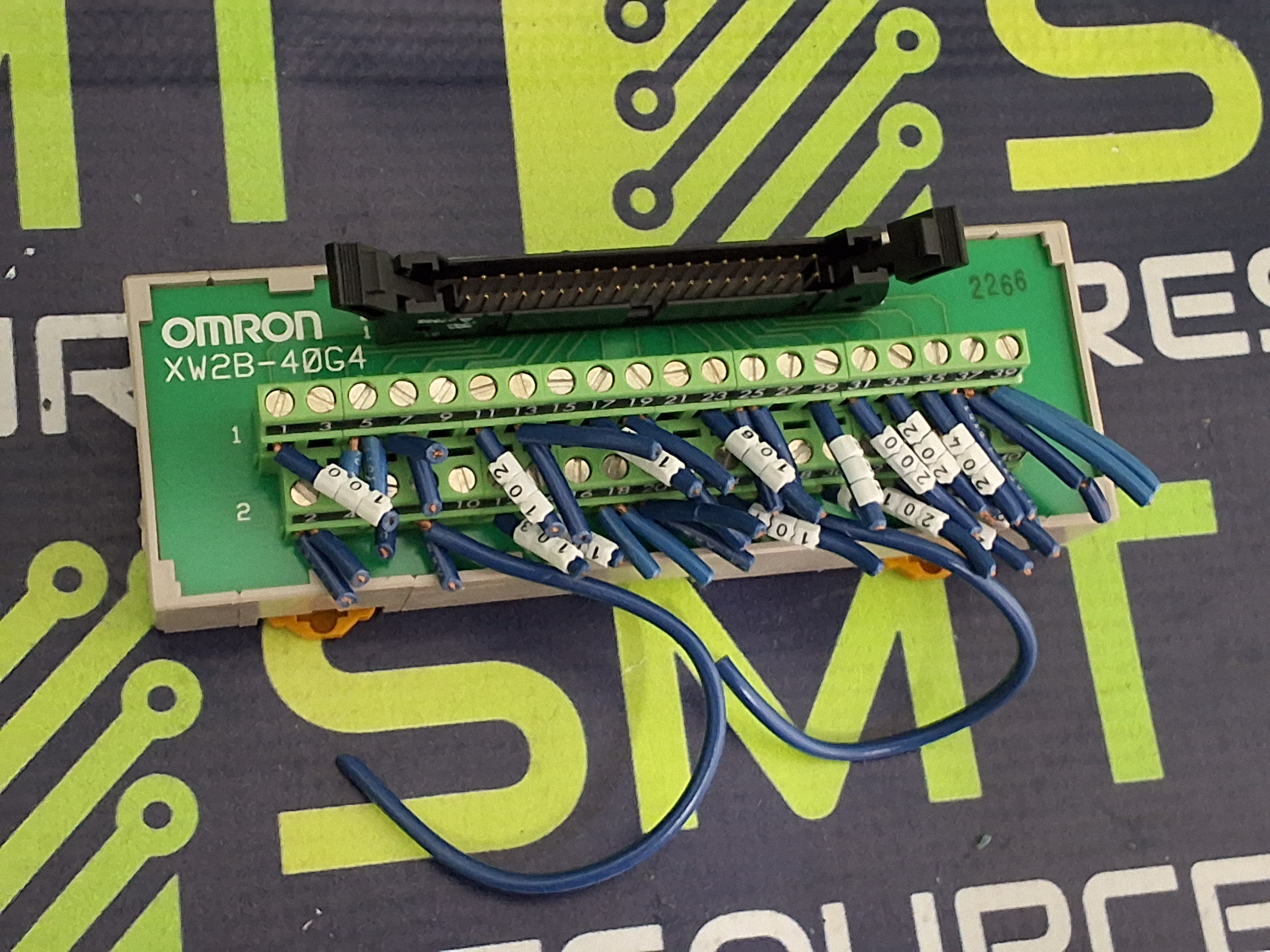 Used OMRON XW2B-40G4 TERMINAL BLOCK