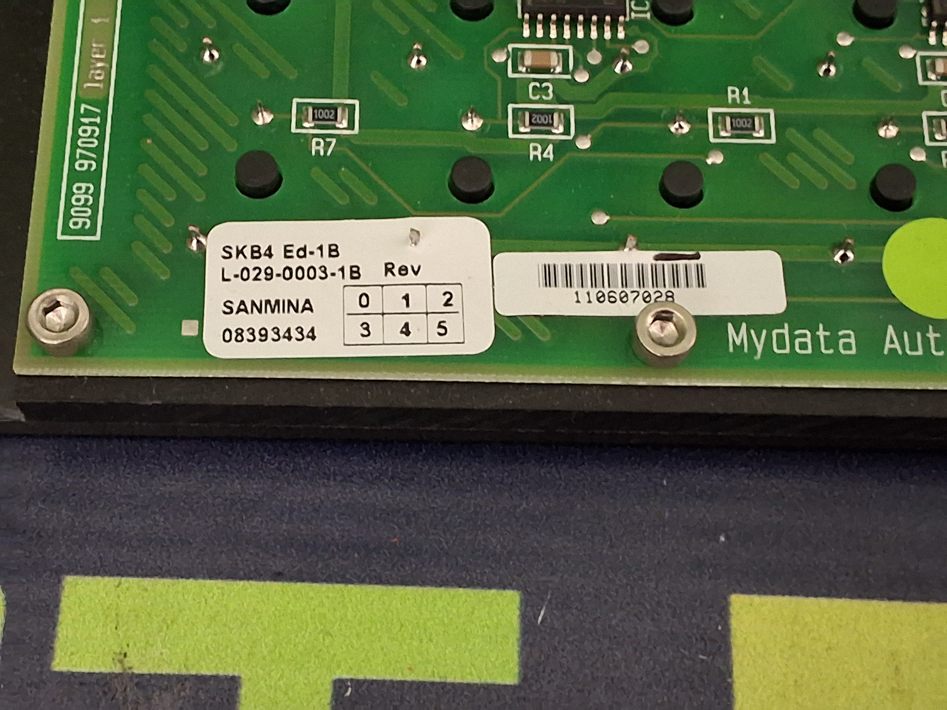 Used MYDATA L-029-0003-1B KEYPAD WITH MYDATA L-019-0083C JOYSTICK