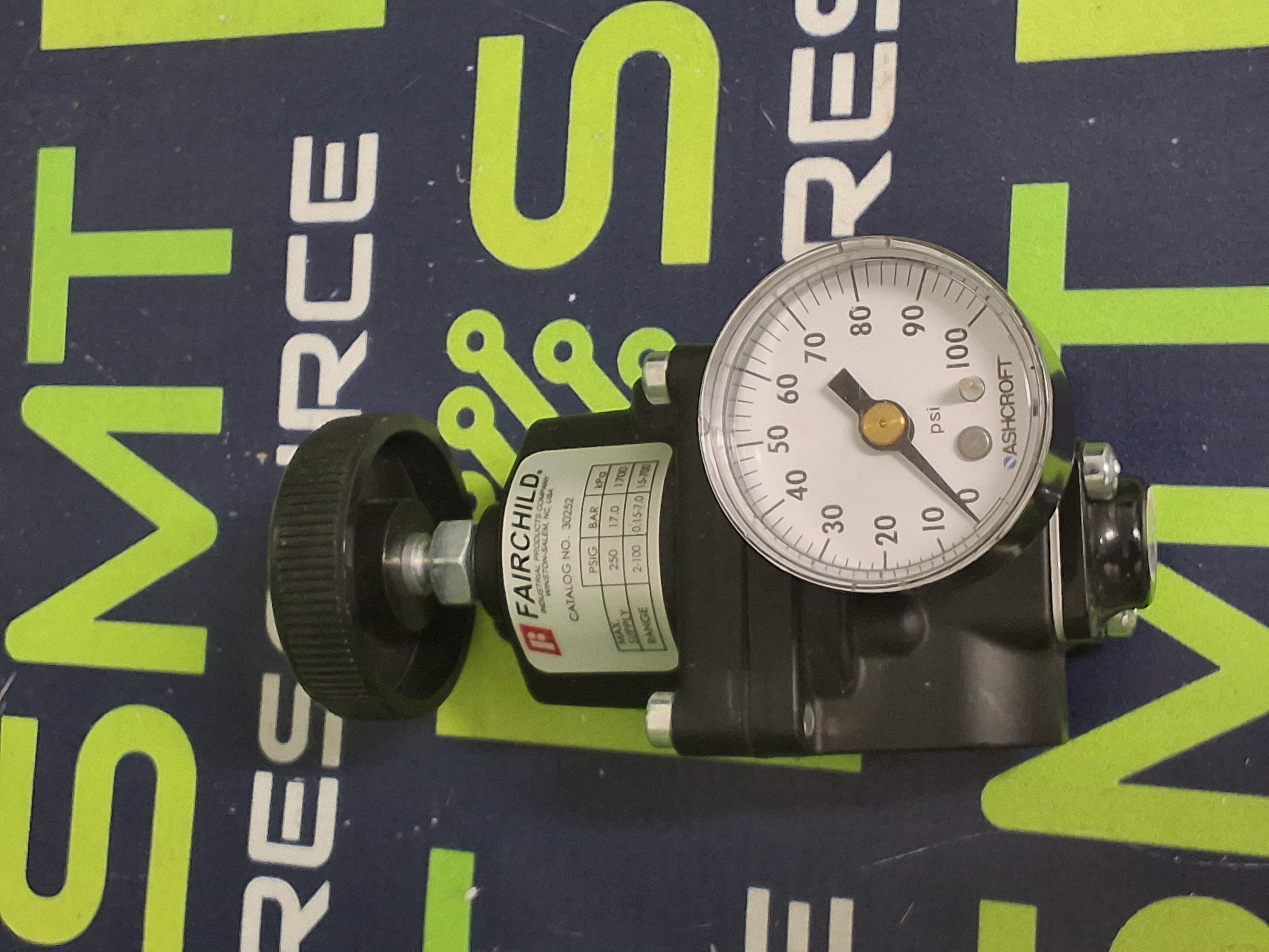 Used FAIRCHILD MODEL 30, 30252 PNEUMATIC PRESSURE REGULATOR