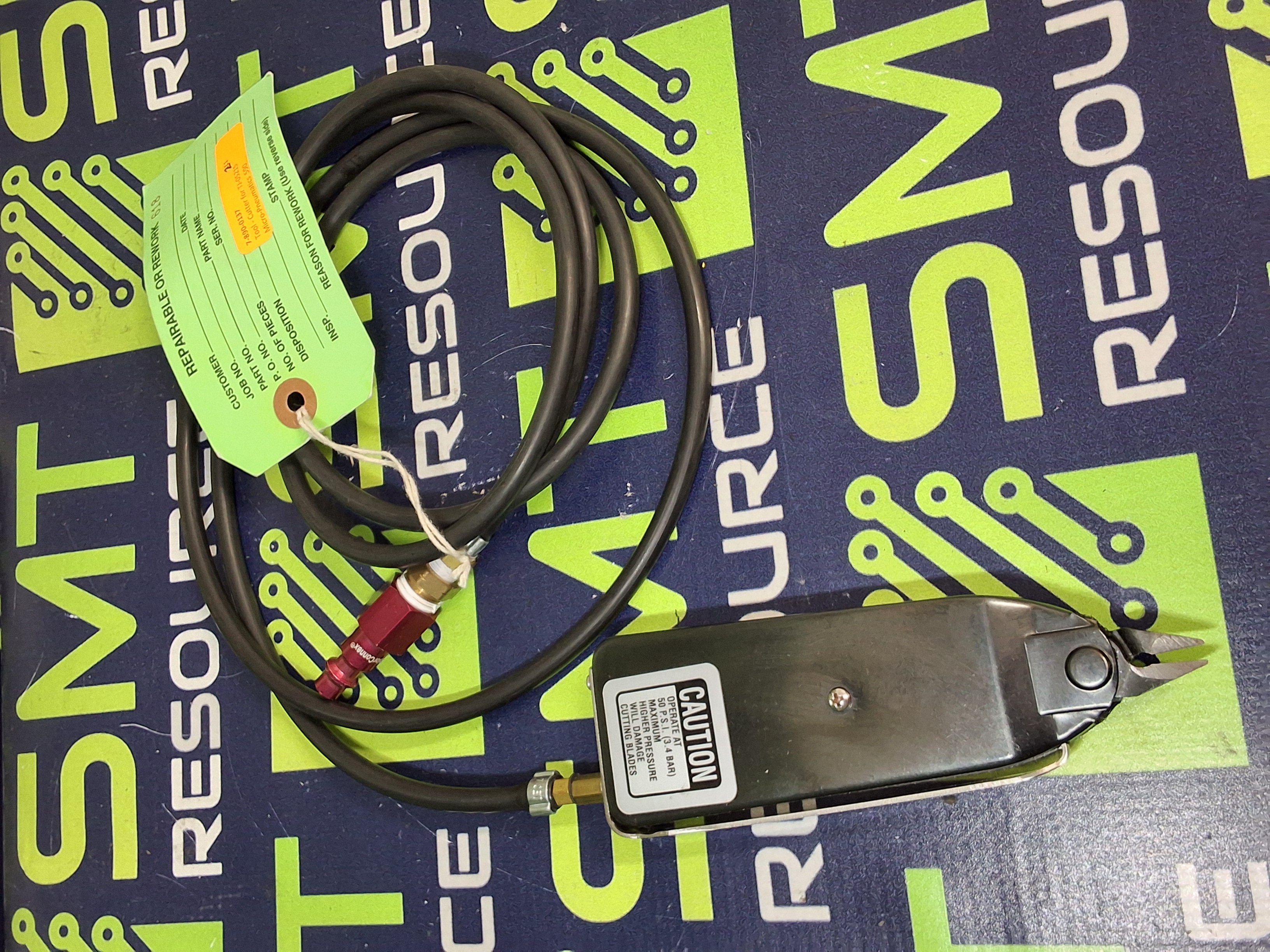 Used XURON 590 MICRO PNEUMATIC CUTTER BLADES 