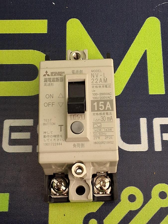 Used MITSUBISHI NV-L22AM SAFETY CIRCUIT BREAKER 2P 15A 100-200VAC 30mA