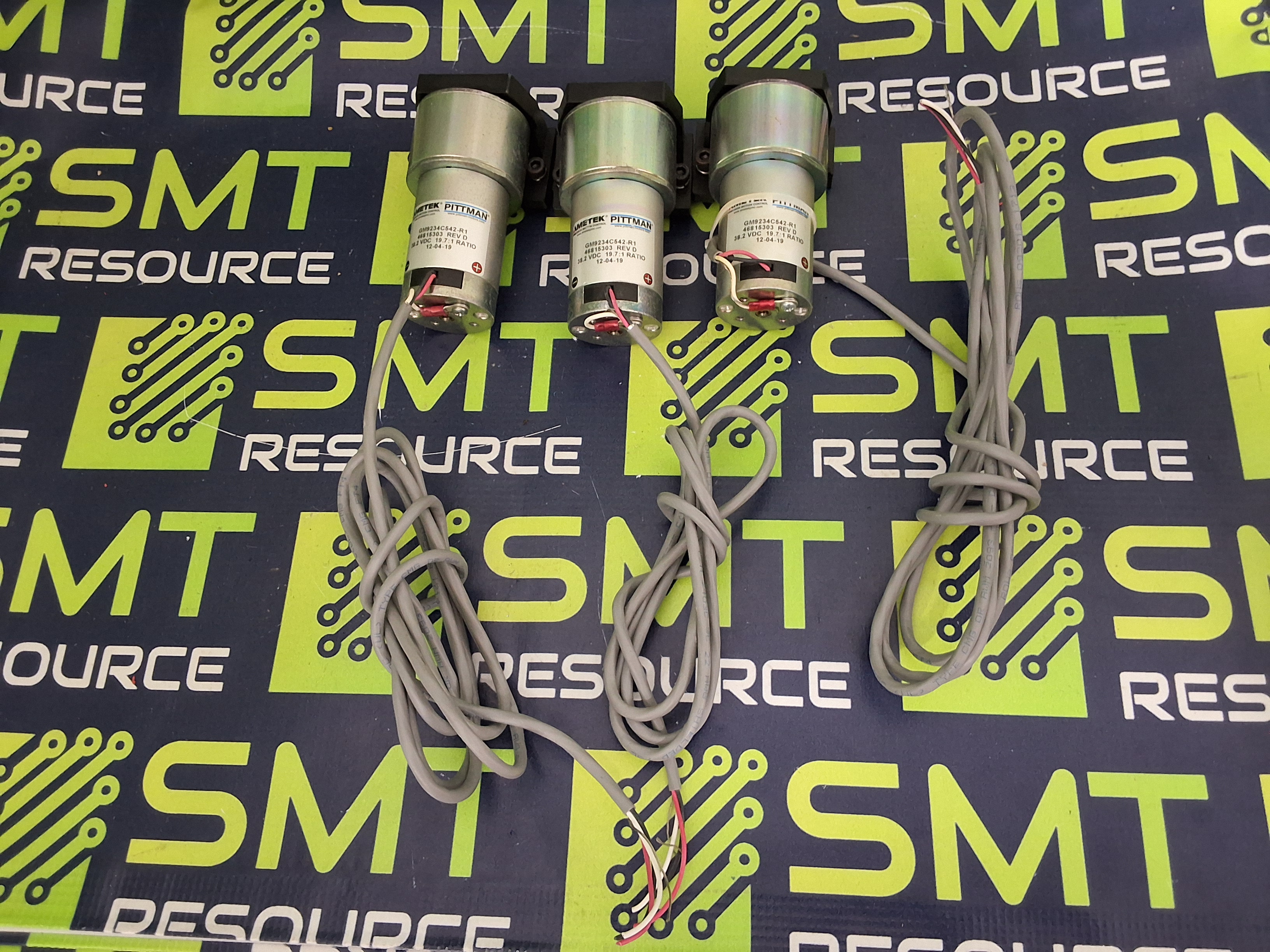 Used PITTMAN AMETEK GM9234C542-R1 / 46815303 DC GEARMOTOR 38.2VDC