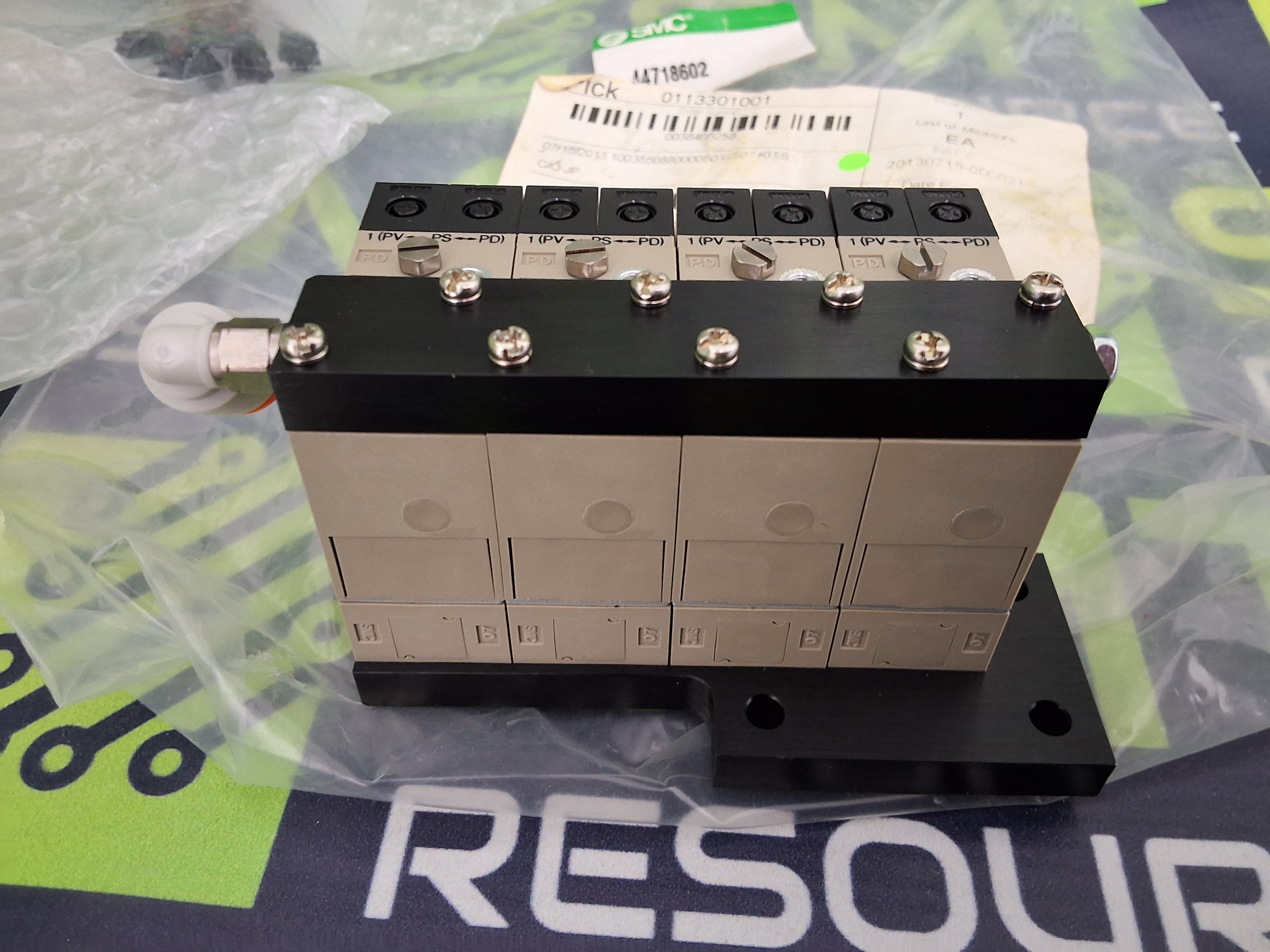 Used SMC ZZX-DBJ00068 VALVE MAN