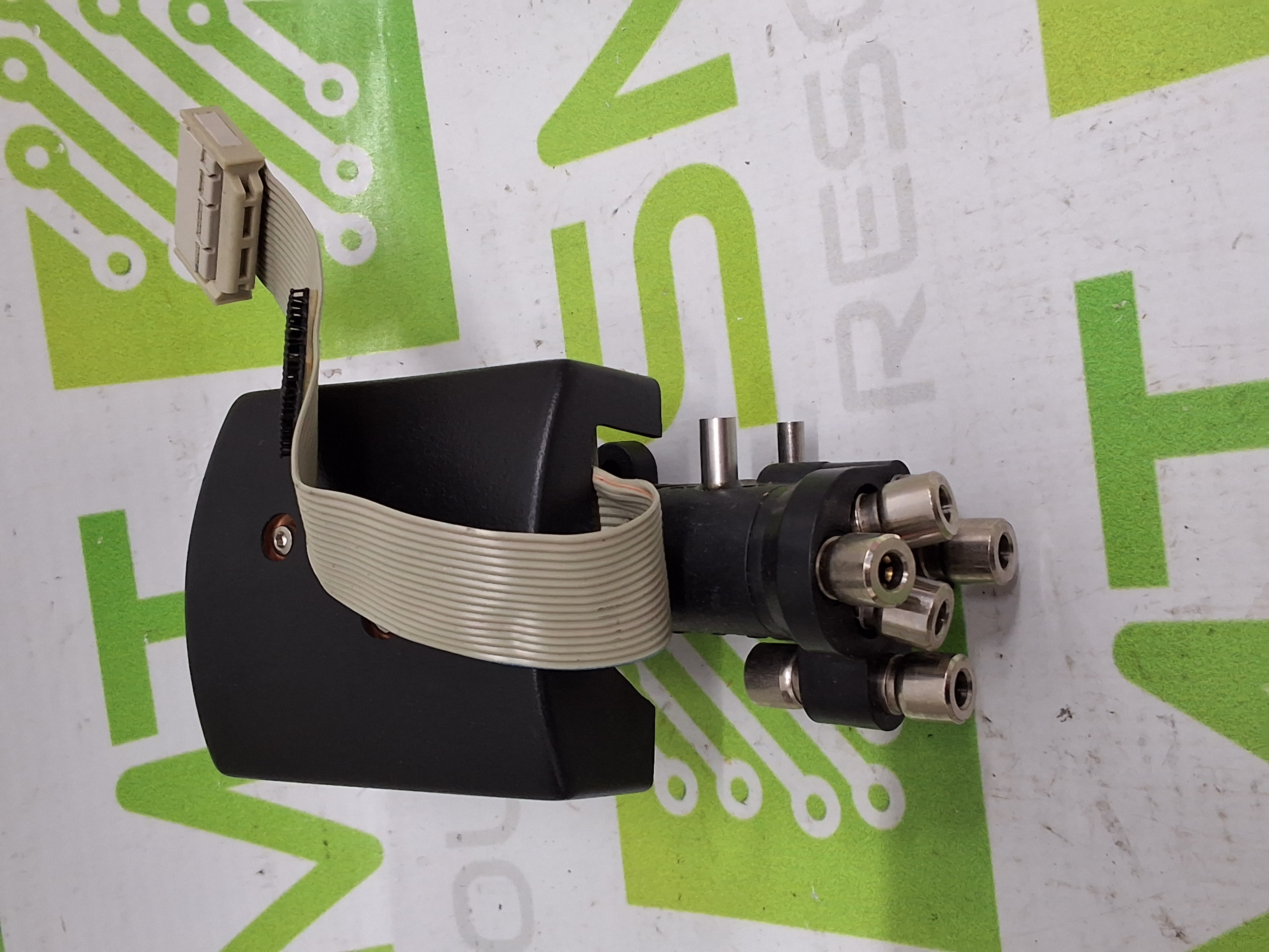 Used SIEMENS 00335989-02 VACUUM GENERATOR / VACUUM EJECTOR COMPONENT