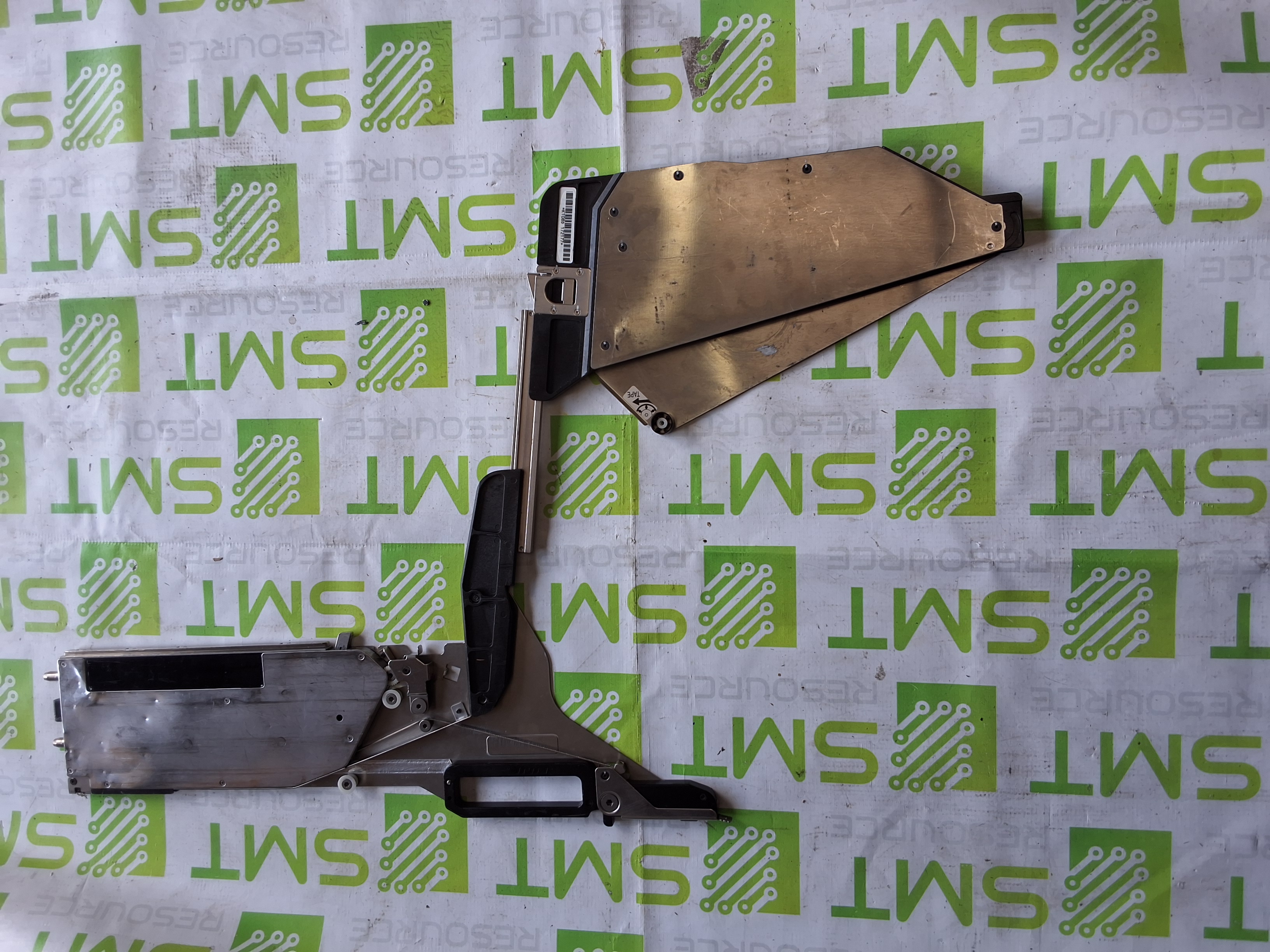 Used FUJI NXT KT08D 8mm TAPE AUTO-LOADING FEEDER (W08)