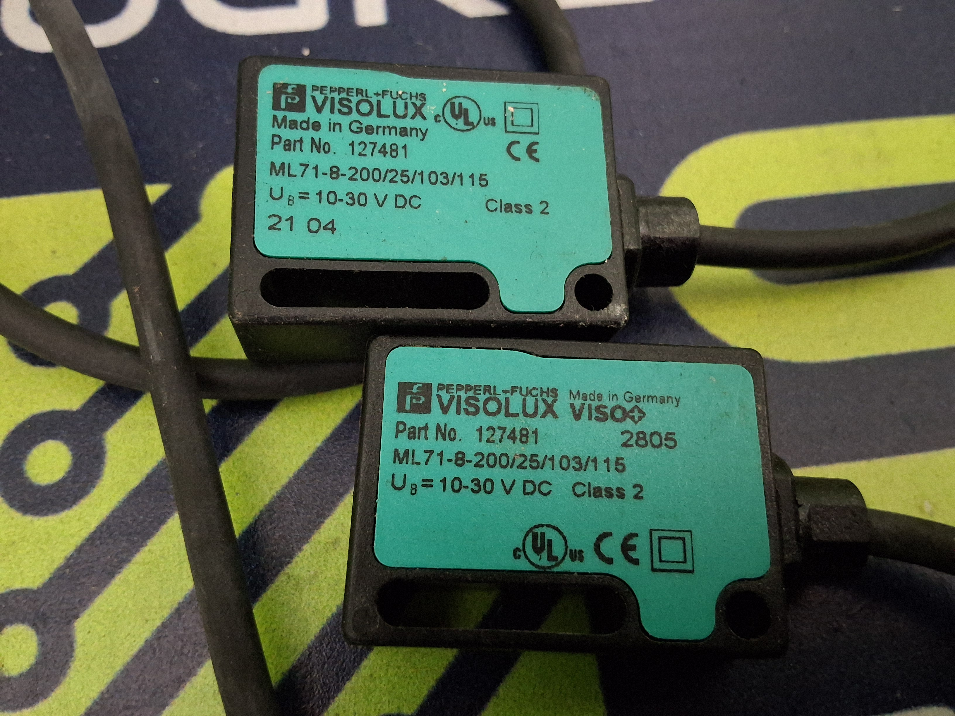 Used PEPPERL & FUCHS ML71-8-200/25/103/115 PHOTOELECTRIC SENSOR 127481 / ML71820025103115