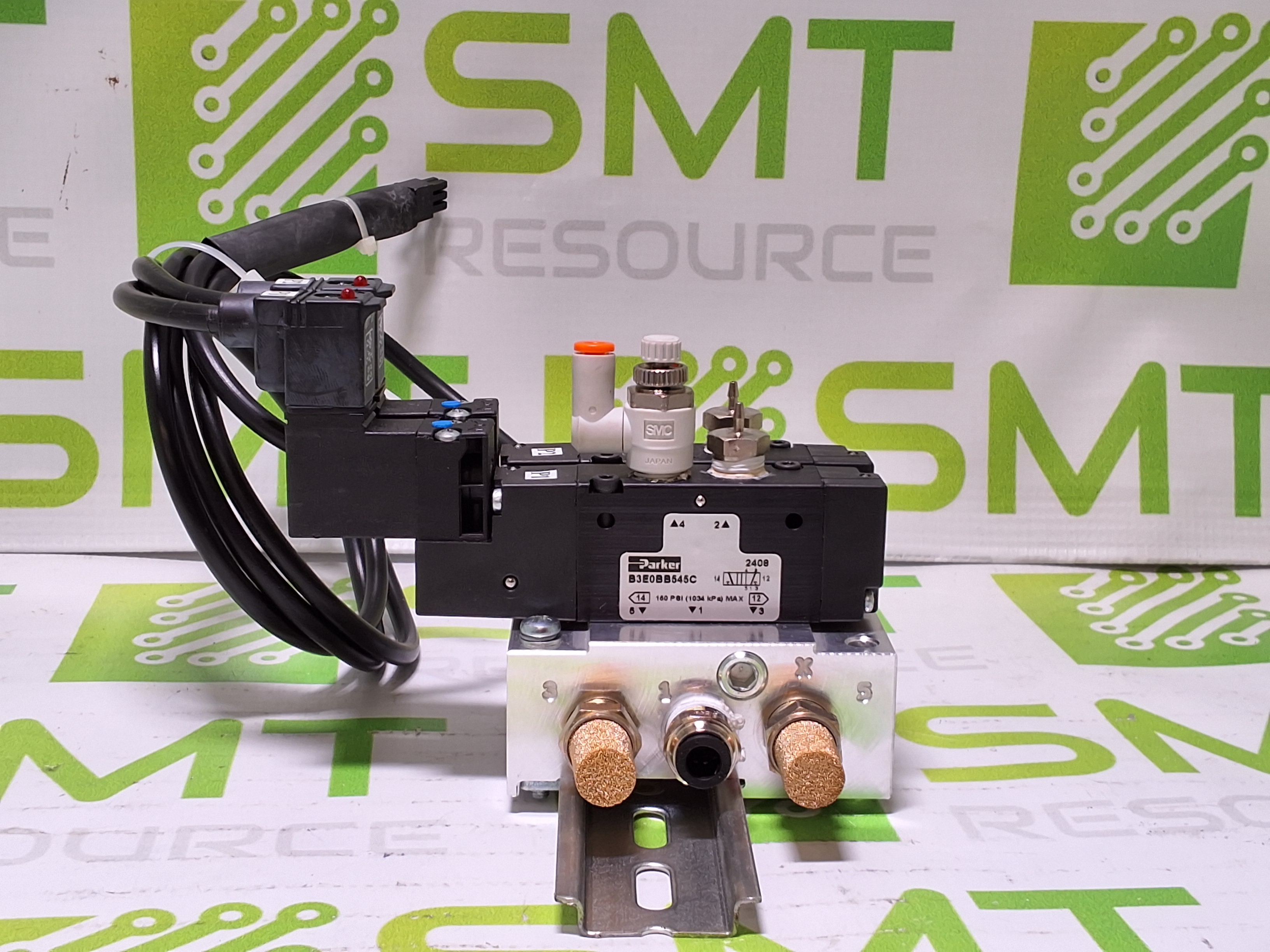 Used PARKER B3E0BB545C SOLENOID AIR CONTROL VALVE