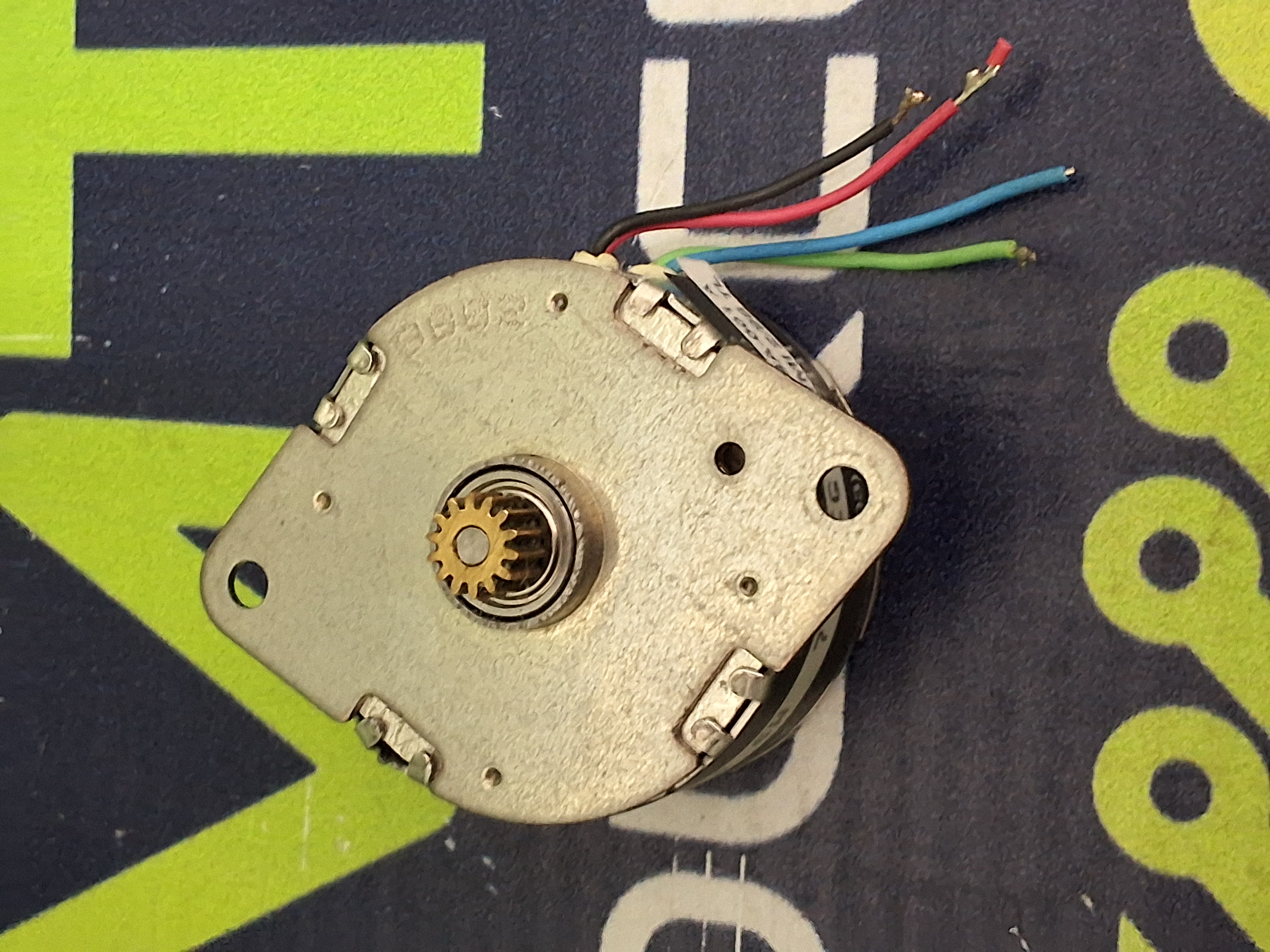 Used HAYDON SWITCH AND INSTRUMENT 36440-05-016 STEPPER MOTOR 5VDC 4.6W