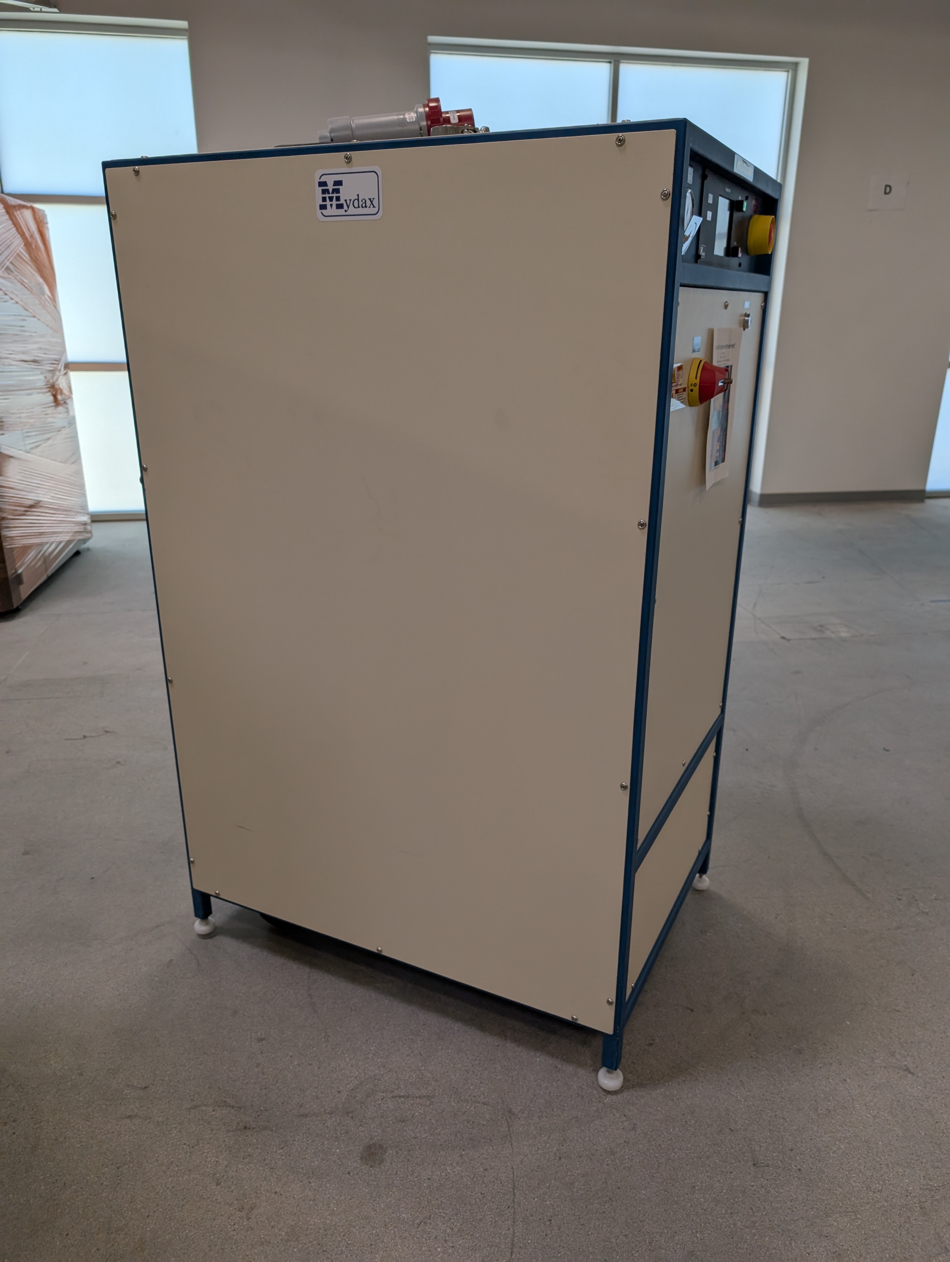 Used Mydax 1M27W Water-Cooled Semiconductor Chiller