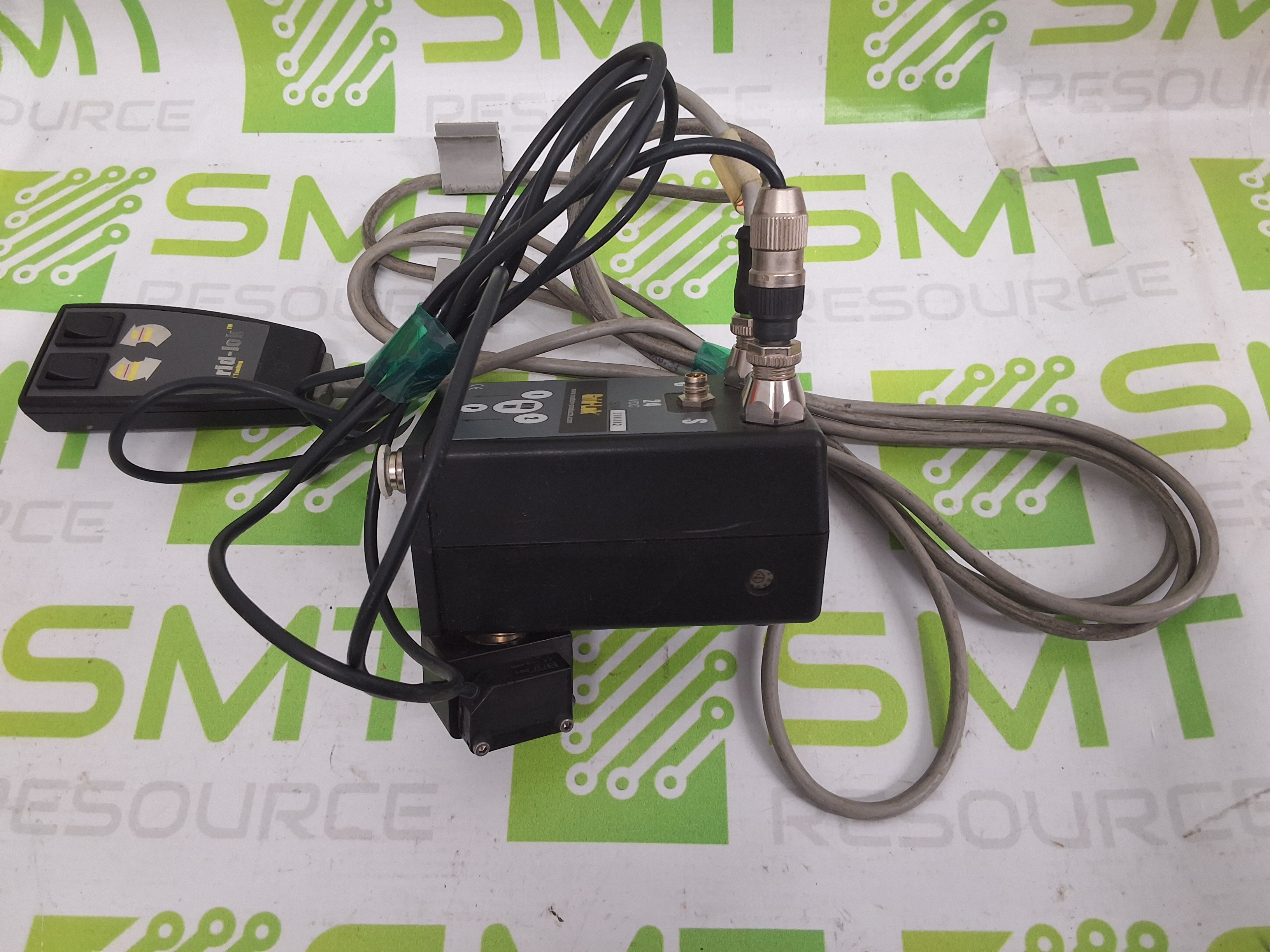 Used OVATION PRODUCTS Grid-Lok SINGLE TABLE CONTROLLER 24VDC WITH Grid-Lok SMT TOOLING HAND CONTROLLER / REMOTE PENDANT