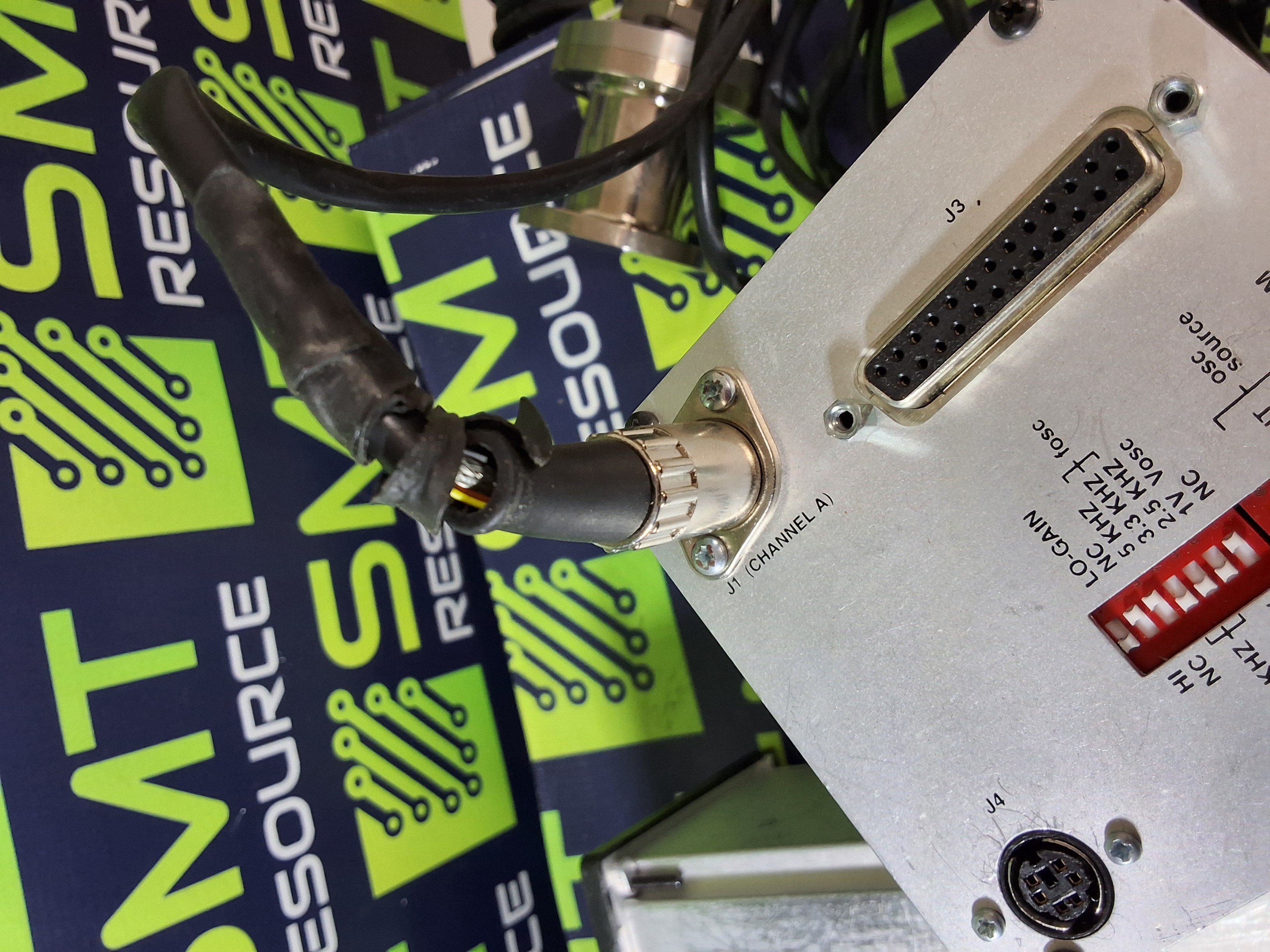 Used LUCAS SCHAEVITZ MP-1000 LVDT READOUT / CONTROLLER MODULE WITH FTA-G-5000 TRANSDUCER