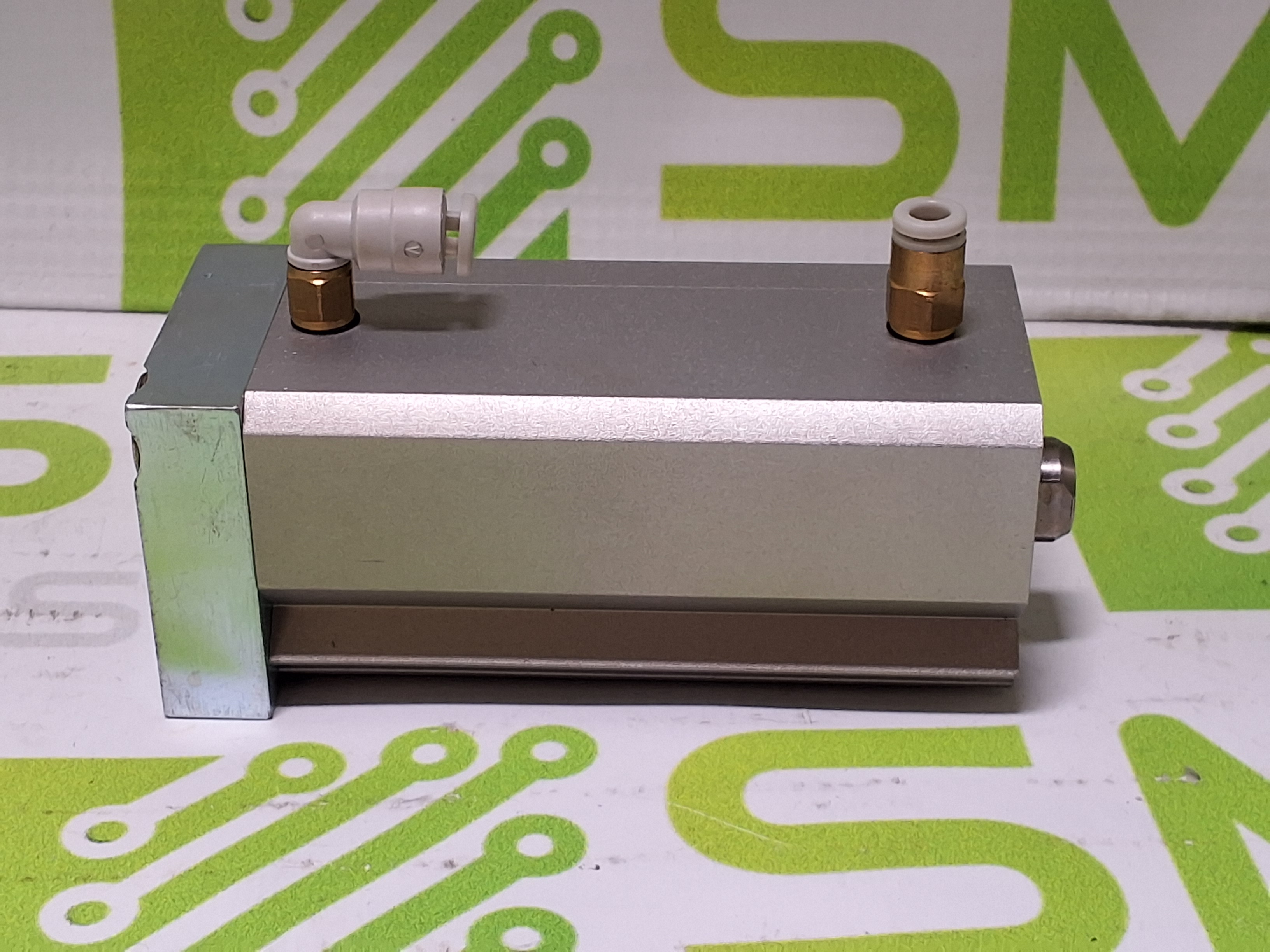 Used SMC CQ2B25-60DC*Z-3247 COMPACT CYLINDER