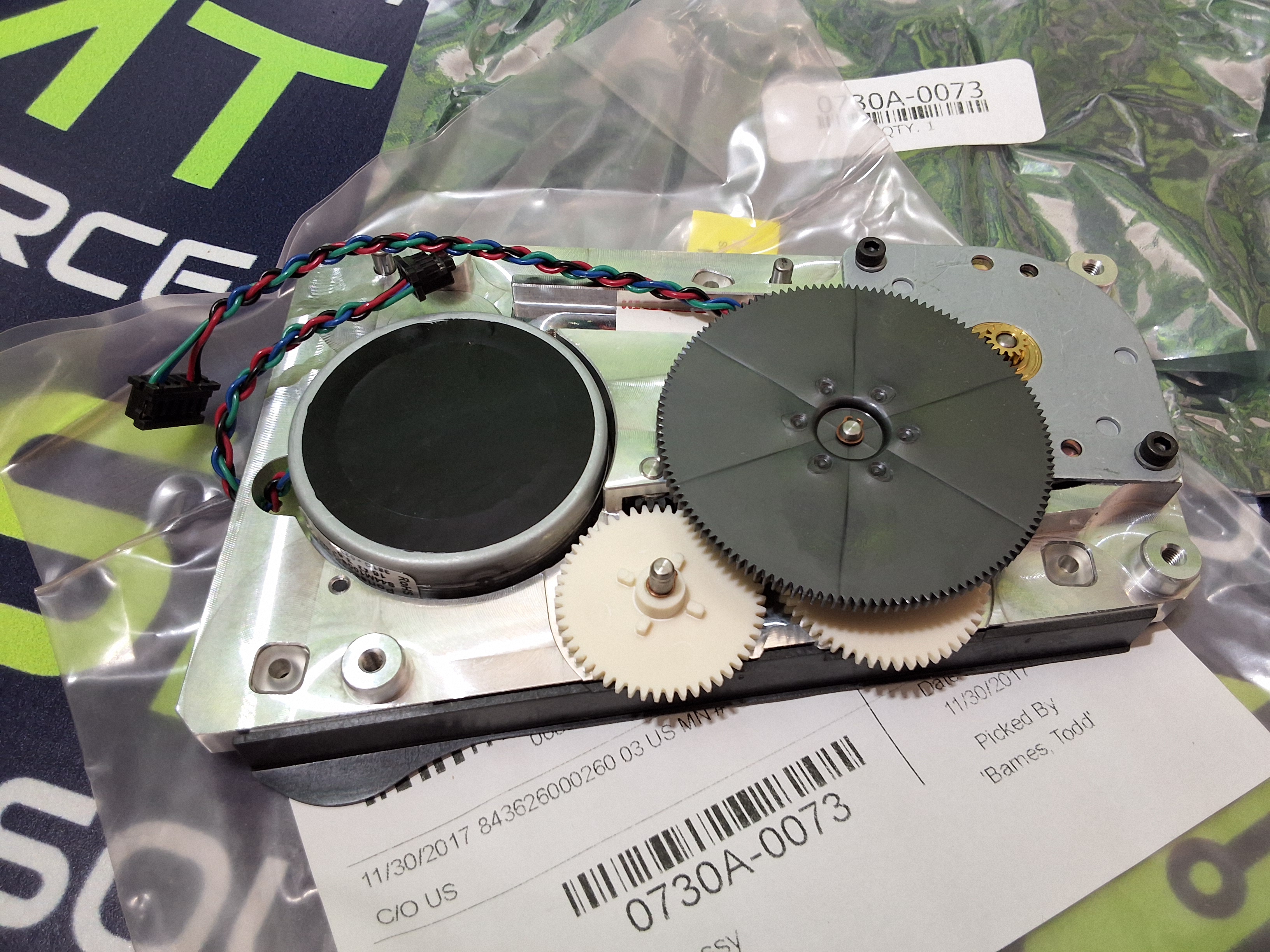 Used UNIVERSAL INSTRUMENTS 0730A-0073 RES MOTOR MOUNT ASSEMBLY 