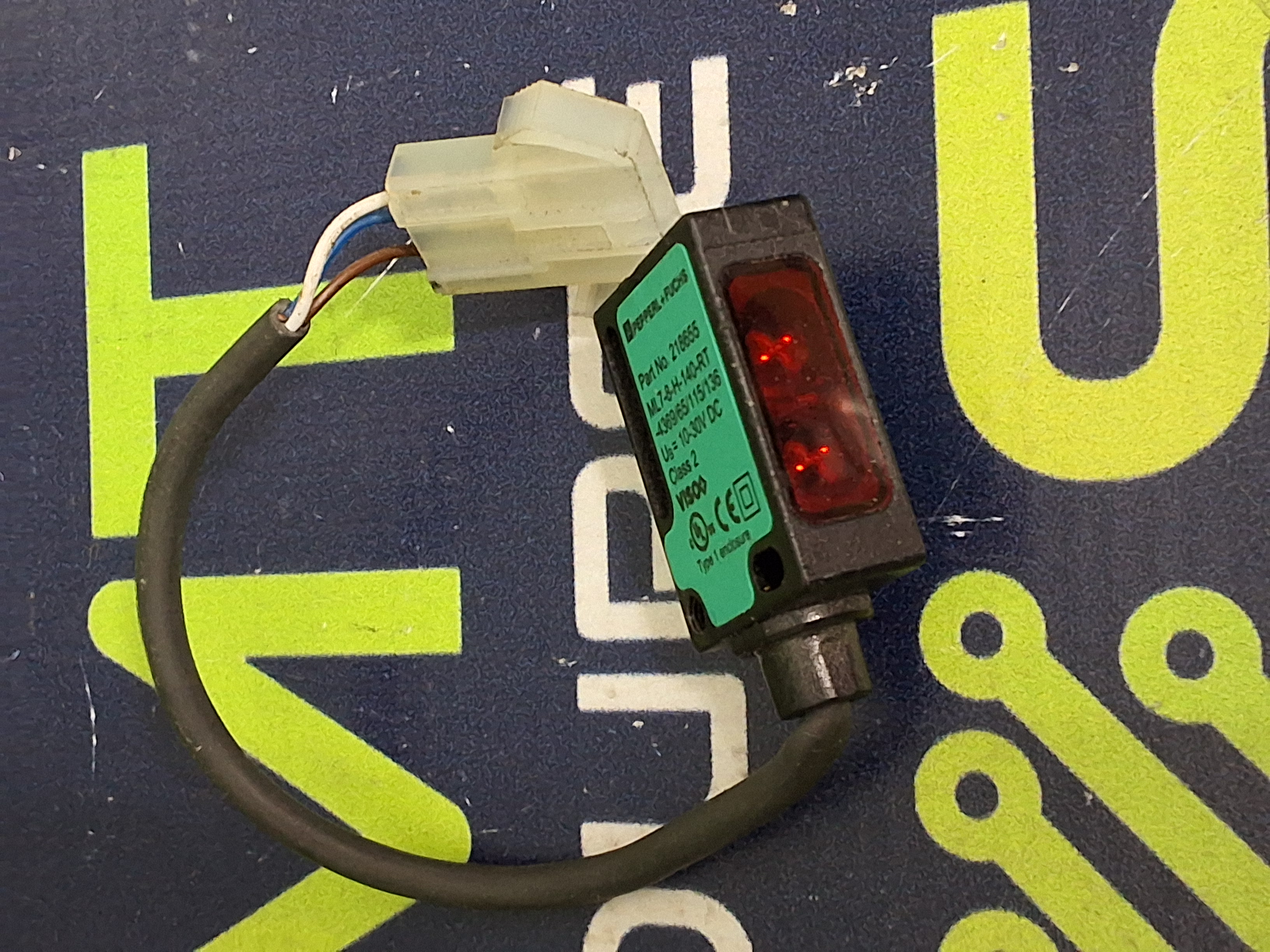 Used PEPPERL+FUCHS 218655 PHOTOSENSOR ML7-8-H-140-RT