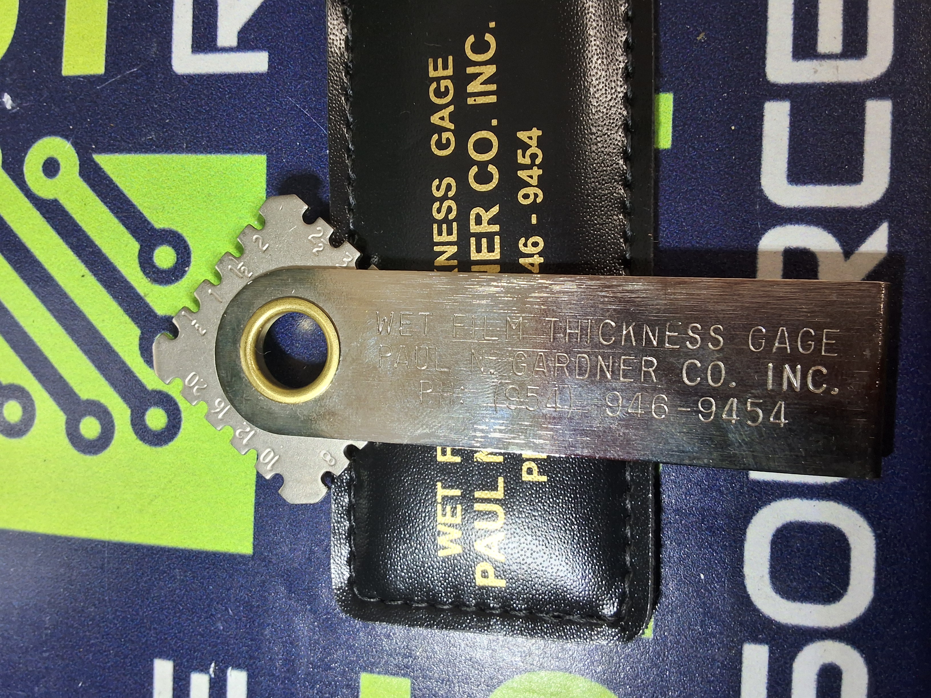 Used PAUL N. GARDNER CO. WET FILM 2-2C MIL GAUGE 46832402