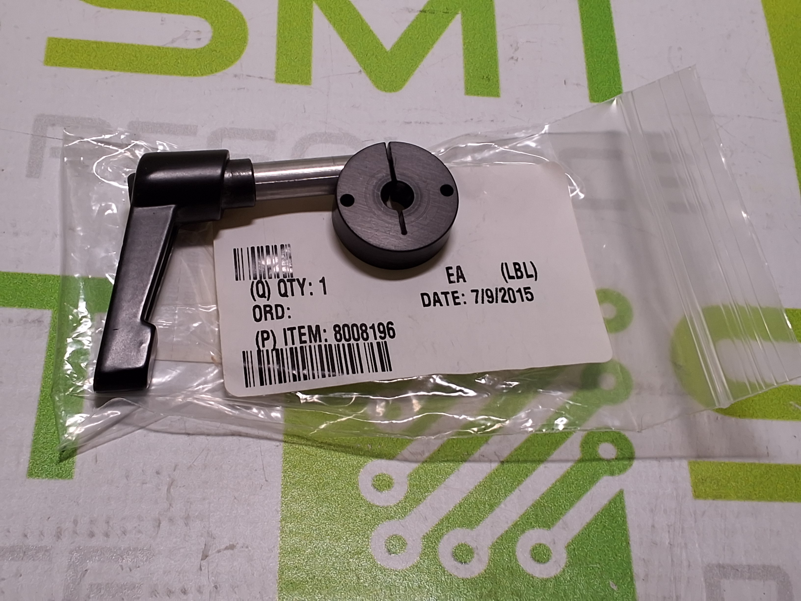 UNIVERSAL INSTRUMENTS 8008196 CONVEYOR WIDTH LOCK ASSEMBLY - NEW