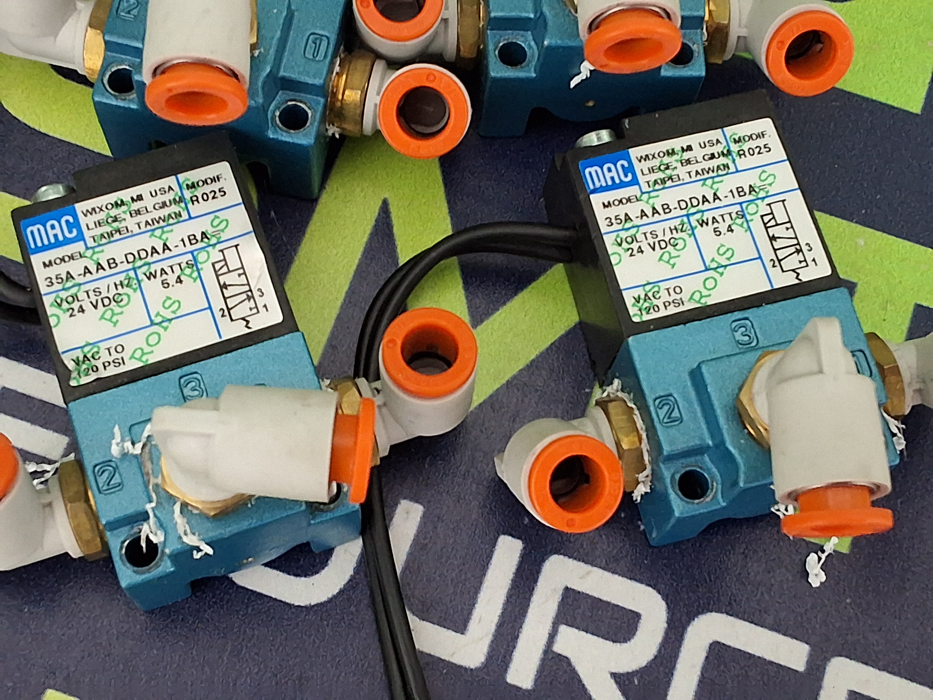 Used MAC 35-AAB-DDAA-1BA SOLENOID VALVE 24VDC 5.4W