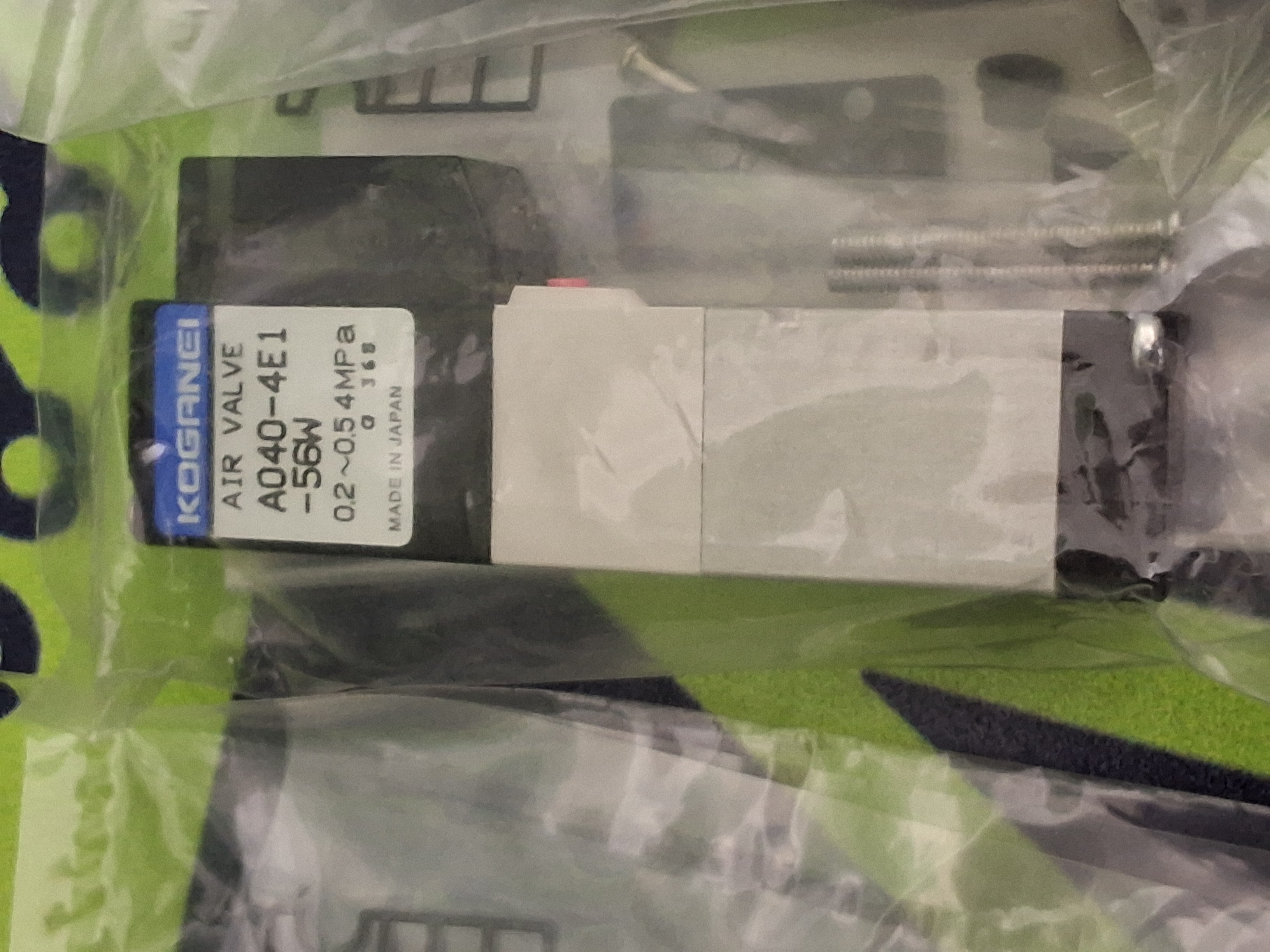 KOGANEI A040-4E1-56W COMPACT SOLENOID VALVE 24VDC - BRAND NEW