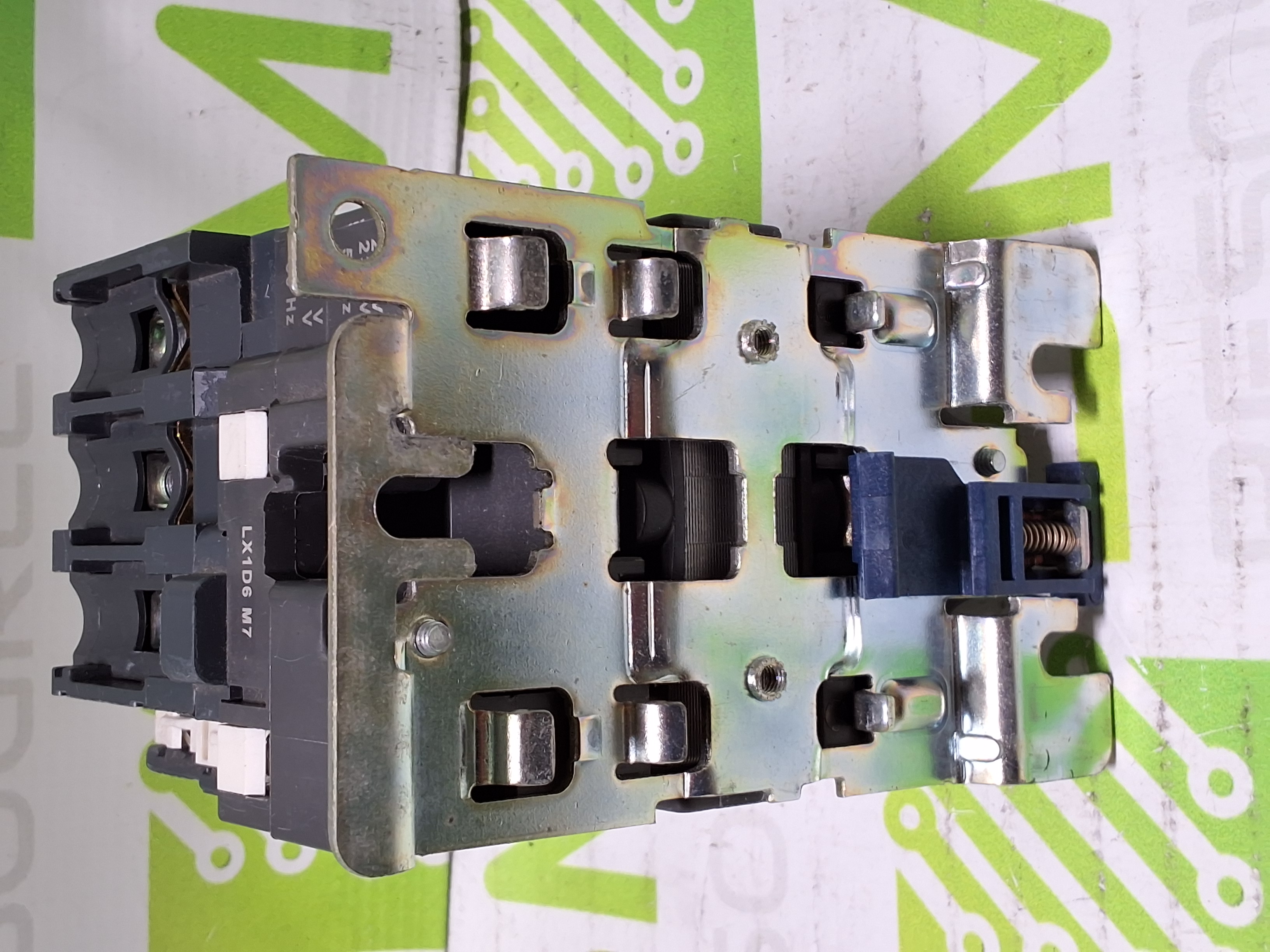 Used SCHNEIDER ELECTRIC LC1D40 CONTACTOR