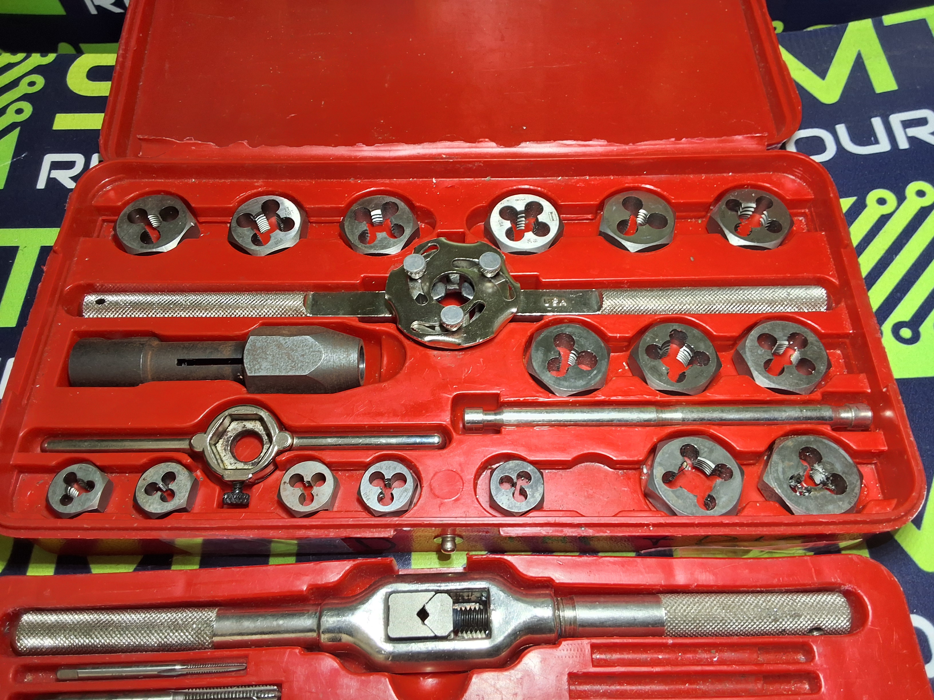 Used HANSON TAP AND DIE SUPER SET