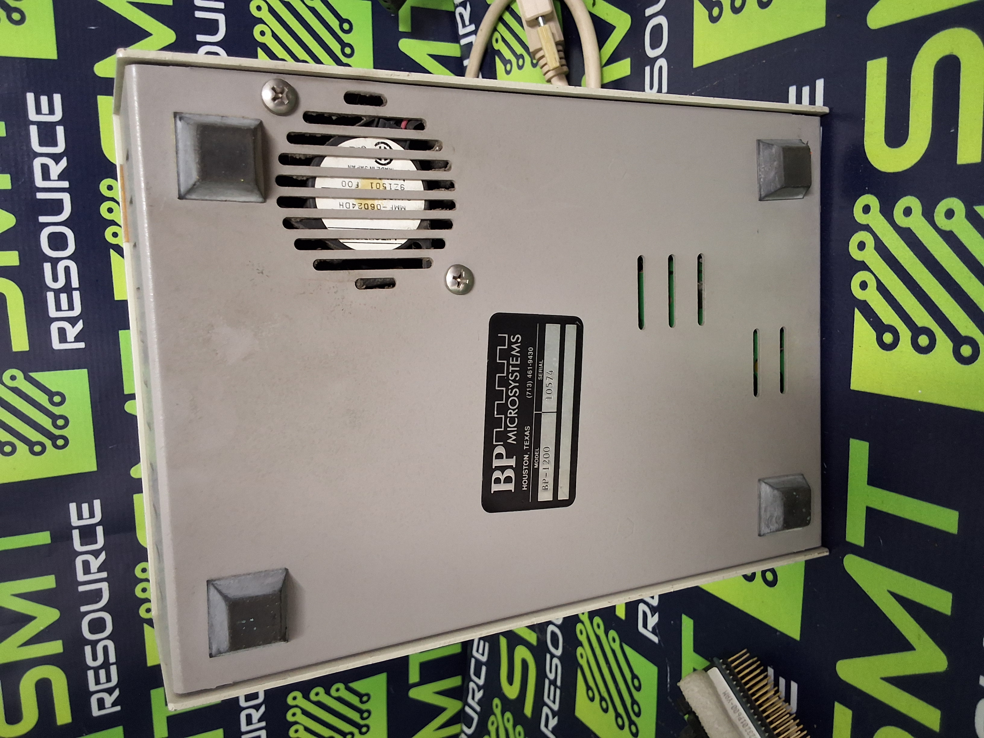 Used BP MICROSYSTEMS BP-1200 UNIVERSAL DEVICE PROGRAMMER WITH SM44P SOCKET MODULE AND CABLES