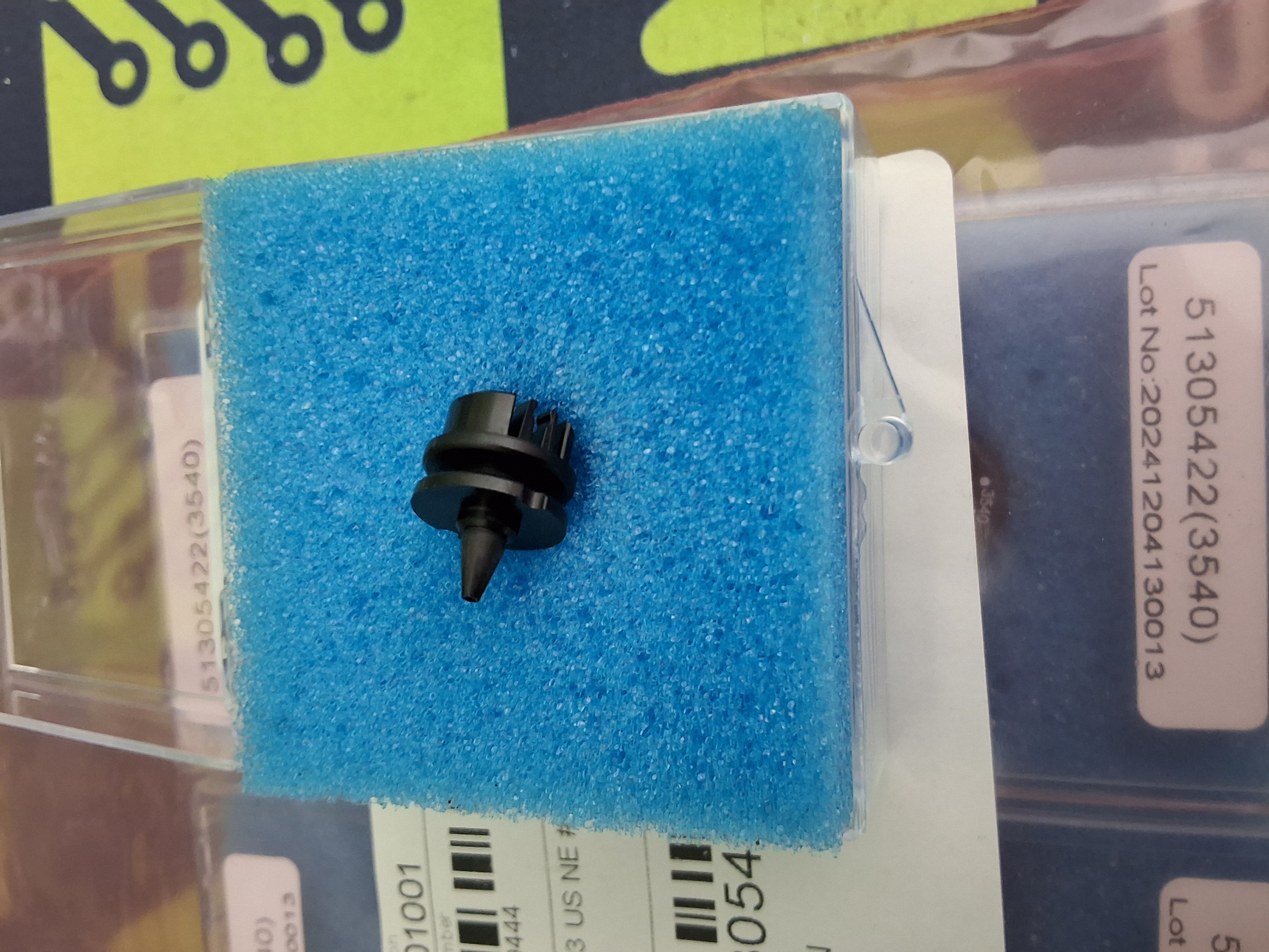 UNIVERSAL INSTRUMENTS 3540 NOZZLE 51305422 - BRAND NEW
