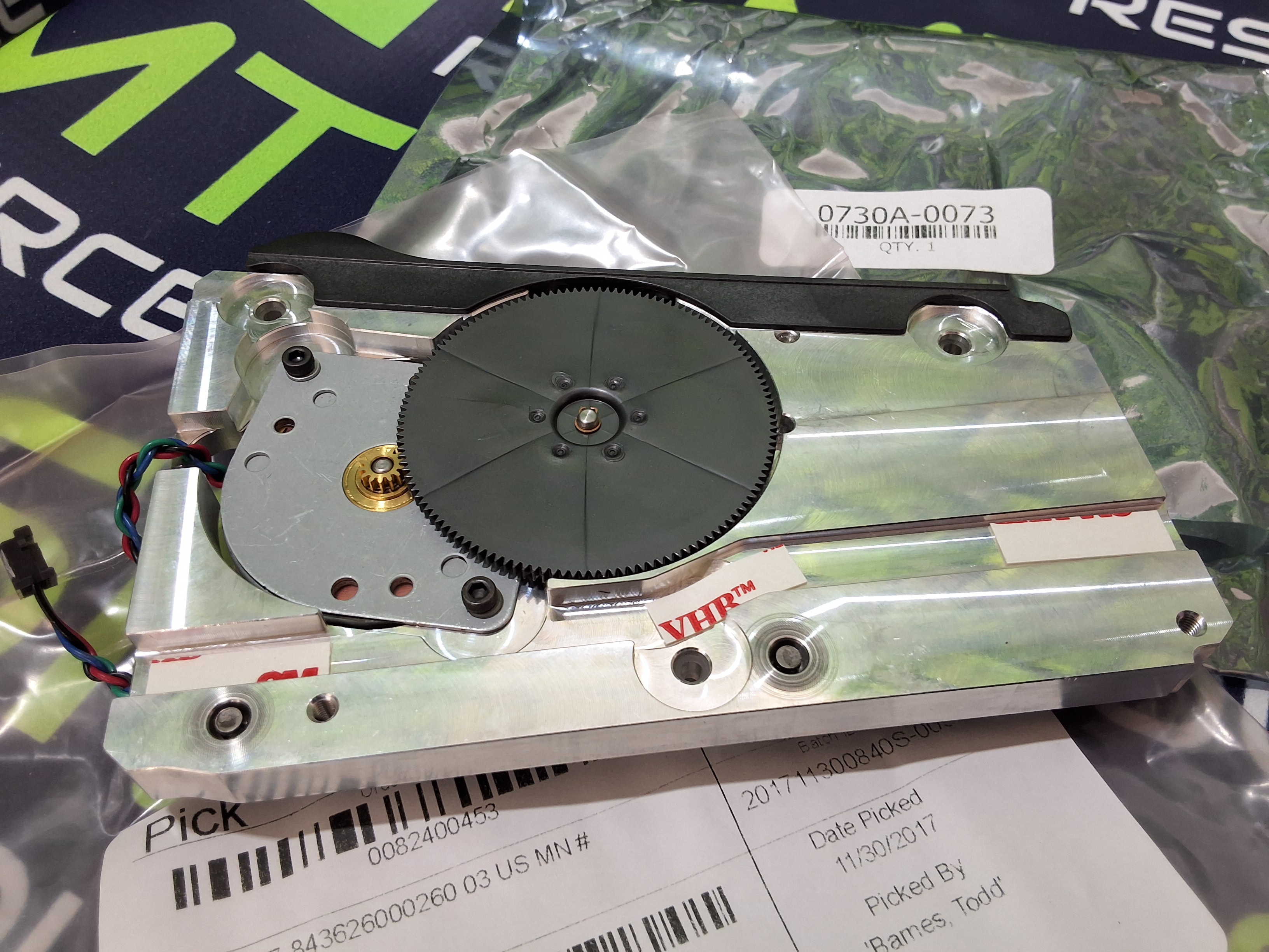 Used UNIVERSAL INSTRUMENTS 0730A-0073 RES MOTOR MOUNT ASSEMBLY 