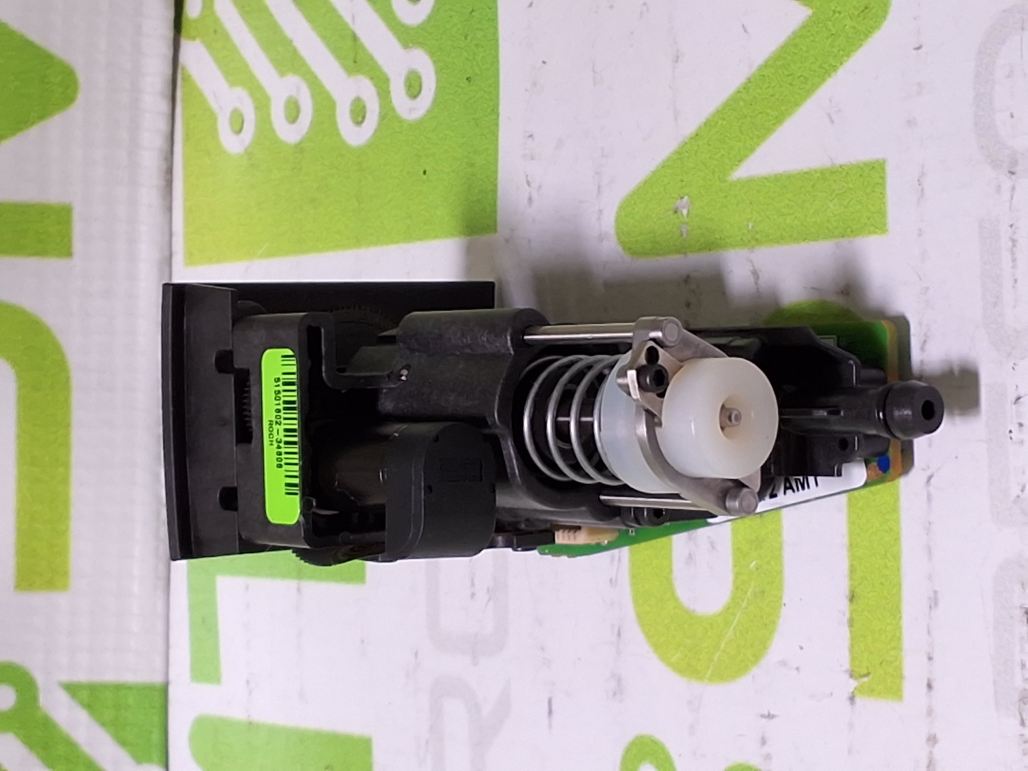 UNIVERSAL INSTRUMENTS 51501802X LIGHTNING HEAD HSC SPINDLE ASSEMBLY - BRAND NEW