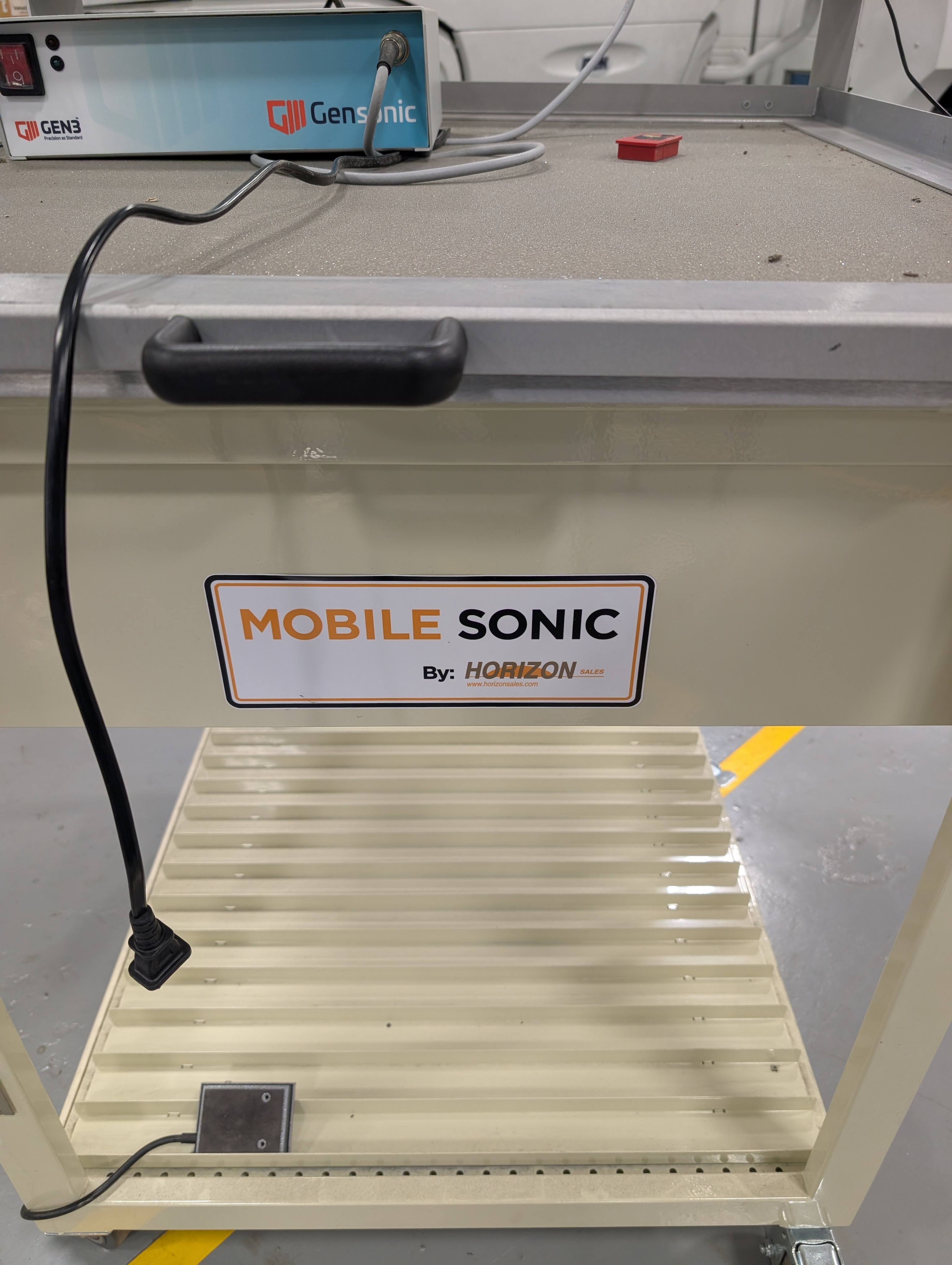 Used Stencil Storage Cart & Cleaner