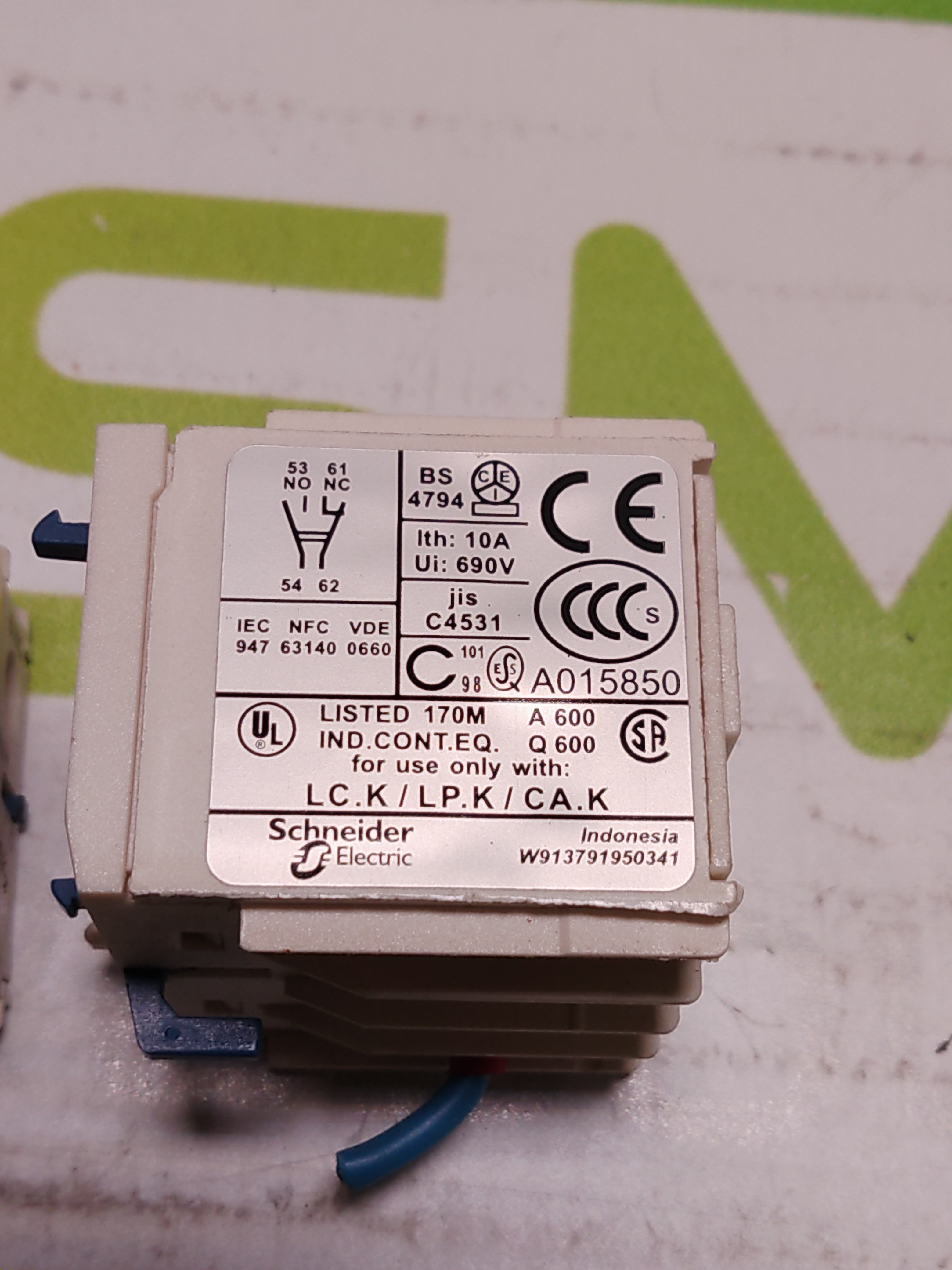 Used SCHNEIDER ELECTRIC LA1KN11 AUXILIARY CONTACT BLOCK   