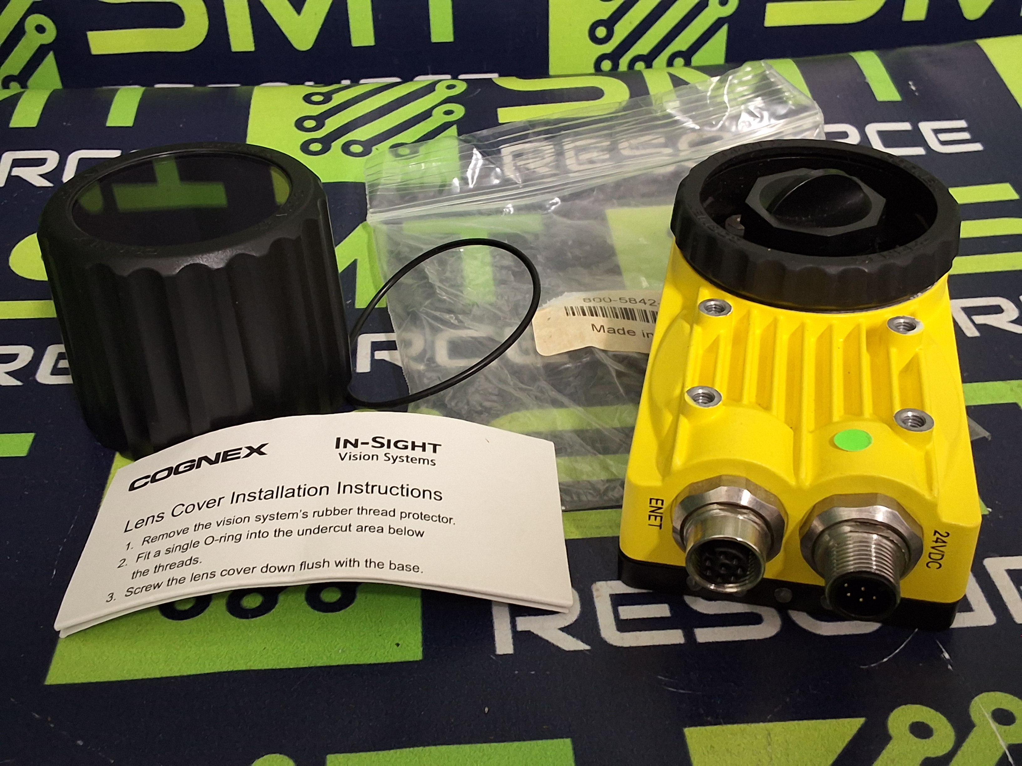 Used COGNEX IS5400-00 IN-SIGHT 00 A INDUSTRIAL MACHINE VISION CAMERA 