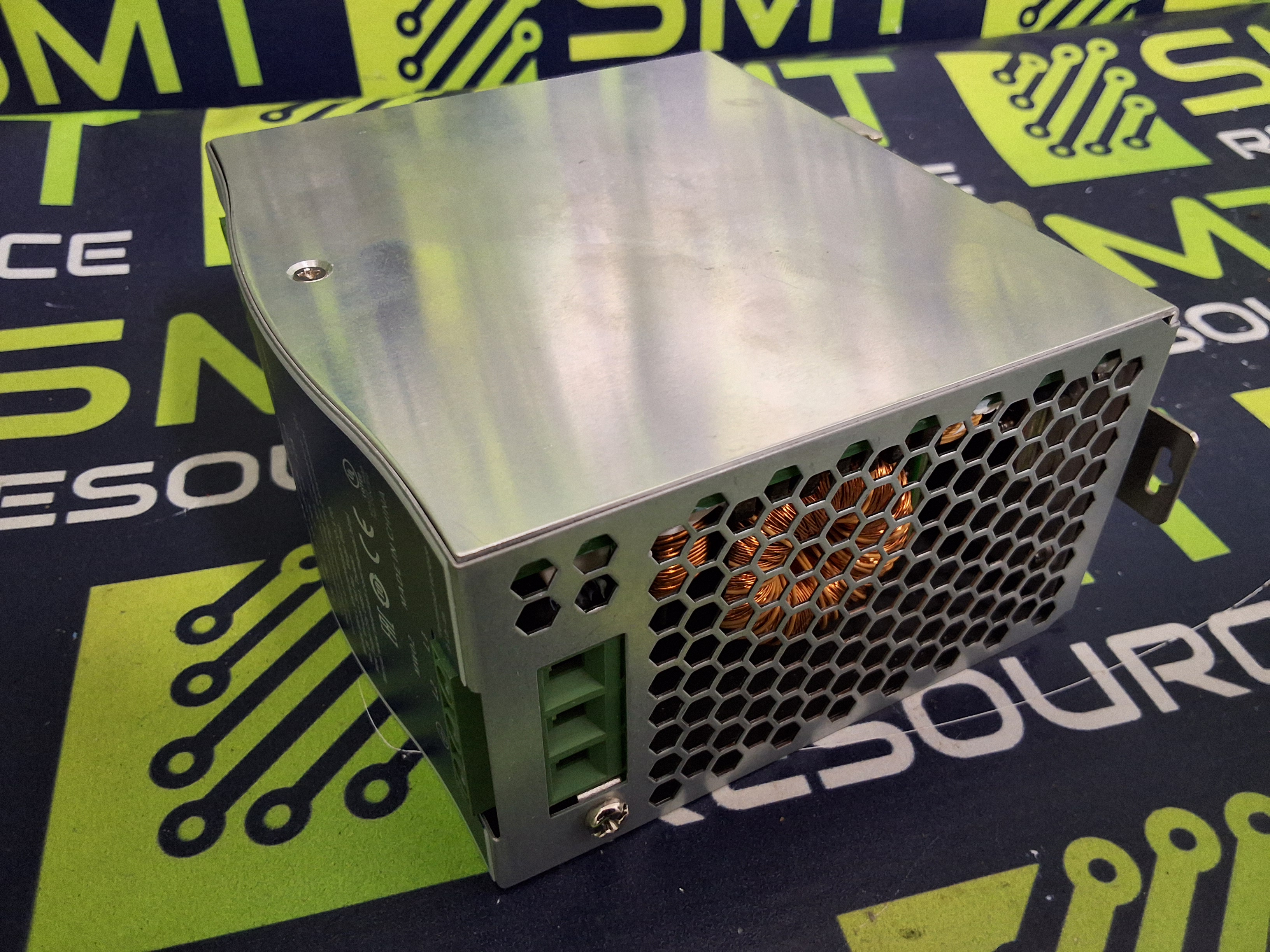 Used MEAN WELL WDR-240-24 INDUSTRIAL POWER SUPPLY 200-500VAC 2.0A 50/60Hz