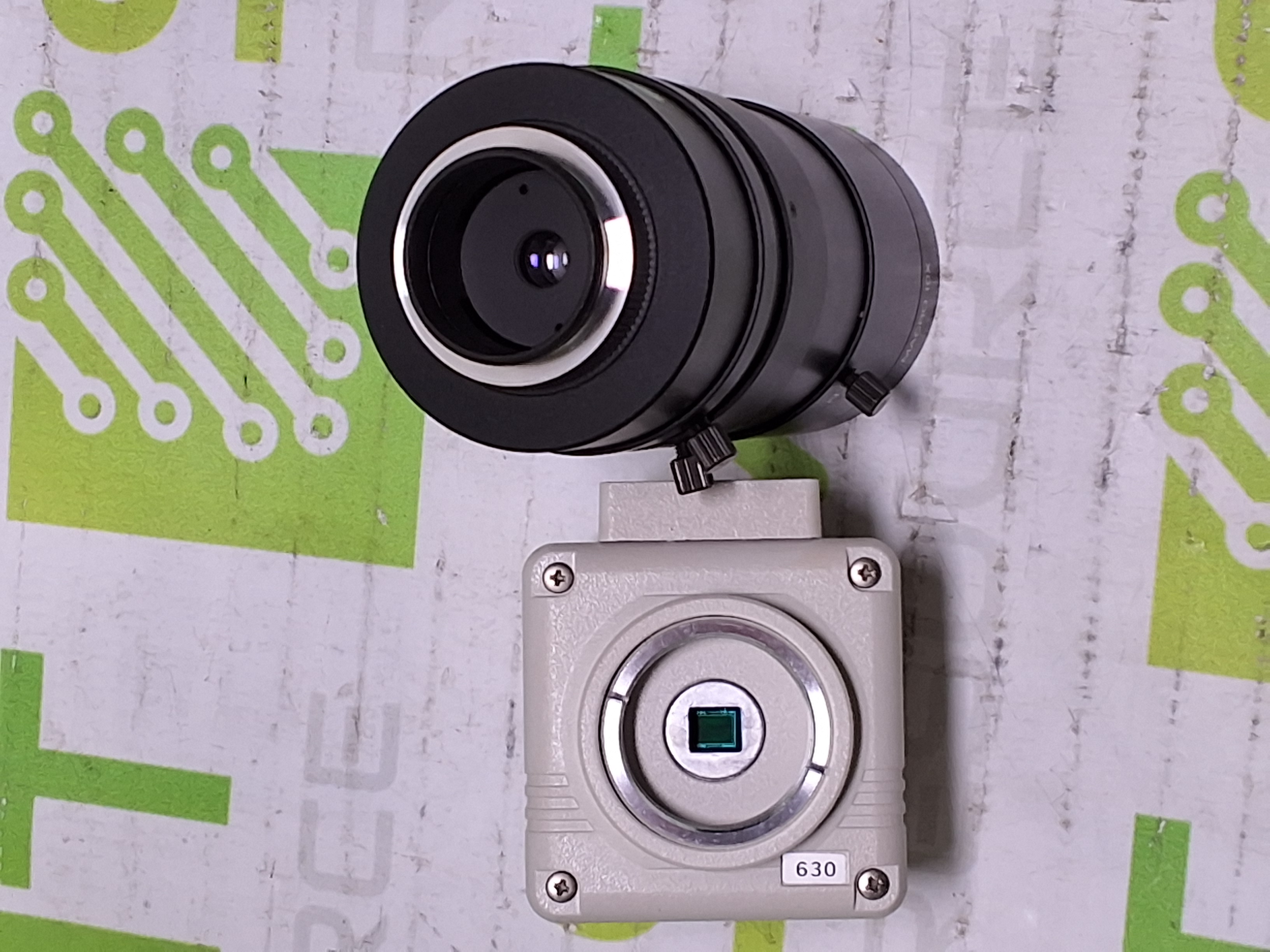 Used COMPUTAR MACRO 10X ZOOM LENS WITH SENTECH STC-630 CCD CAMERA