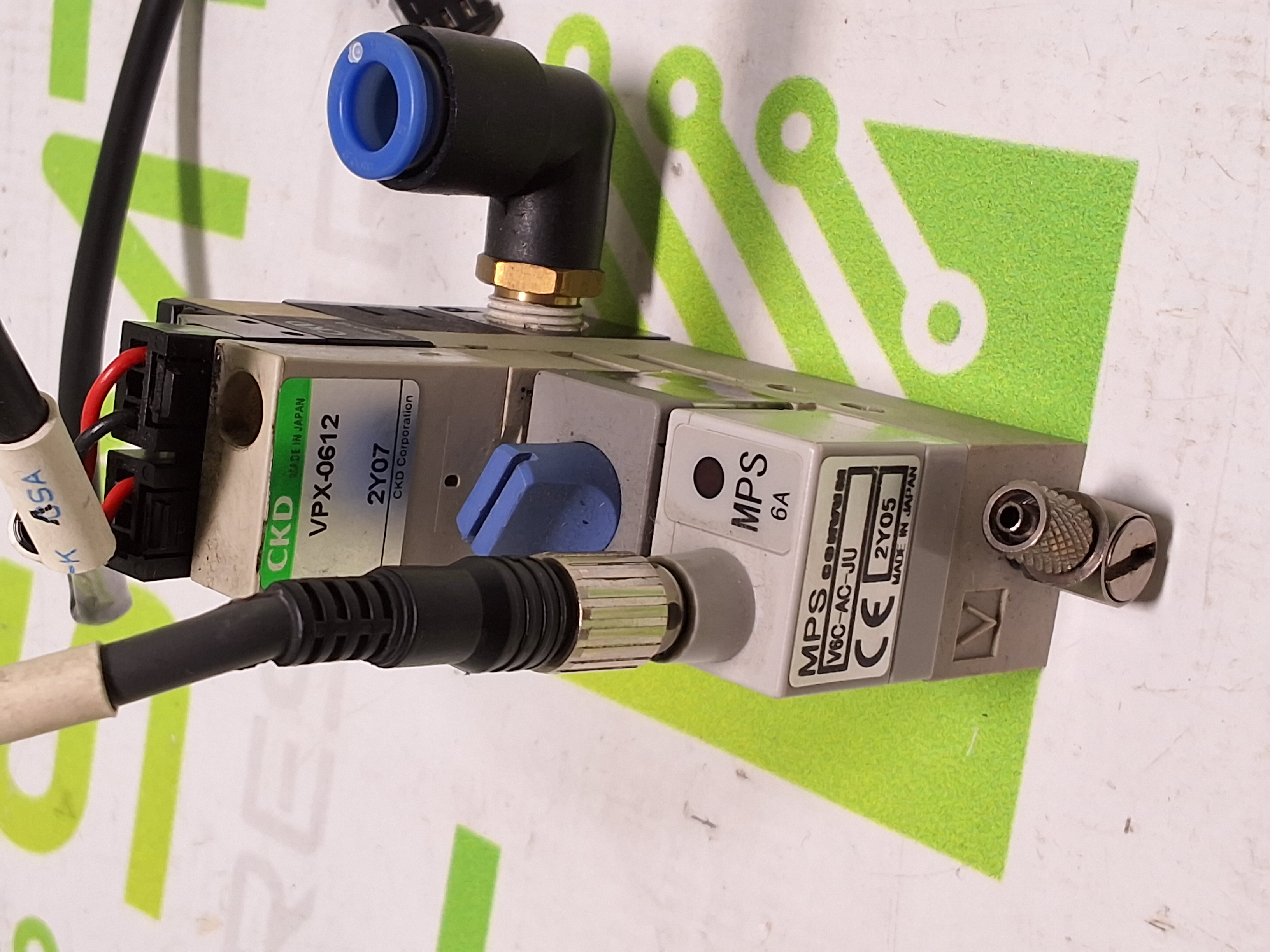 Used JUKI EJECTOR / SOLENOID VALVE CKD VPX-0612 MPS CONVUM V6C-AC-JU WITH CABLES