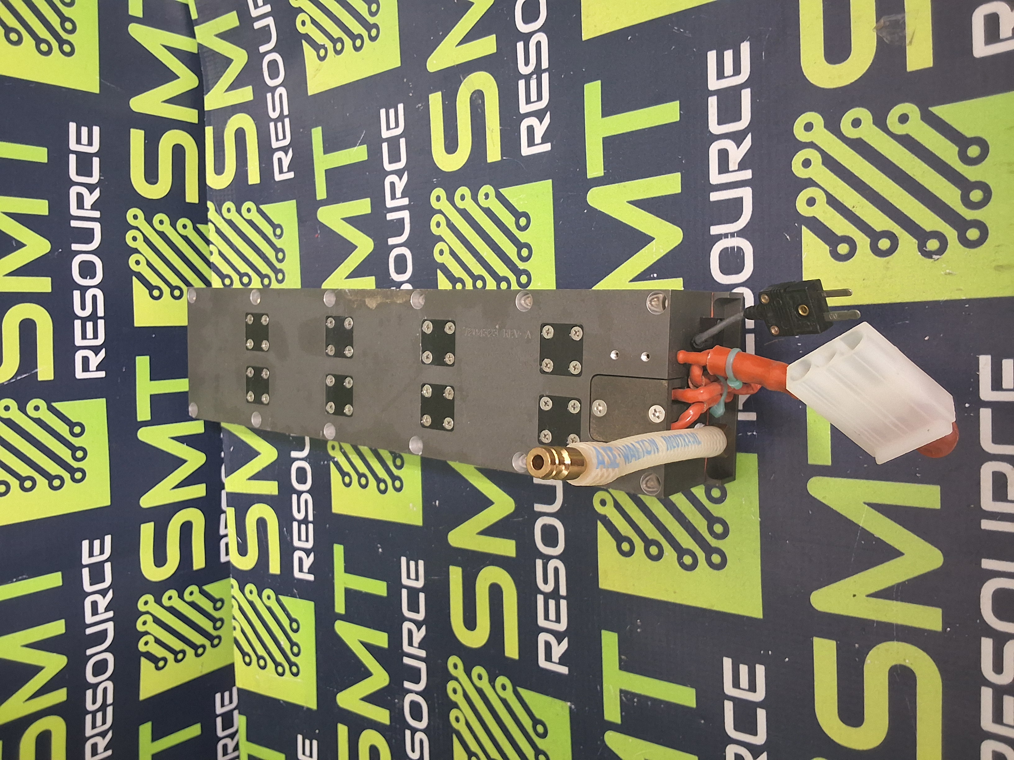 Used ASYMTEK HEATING ELEMENT ASSEMBLY 7204322 / 7204323 