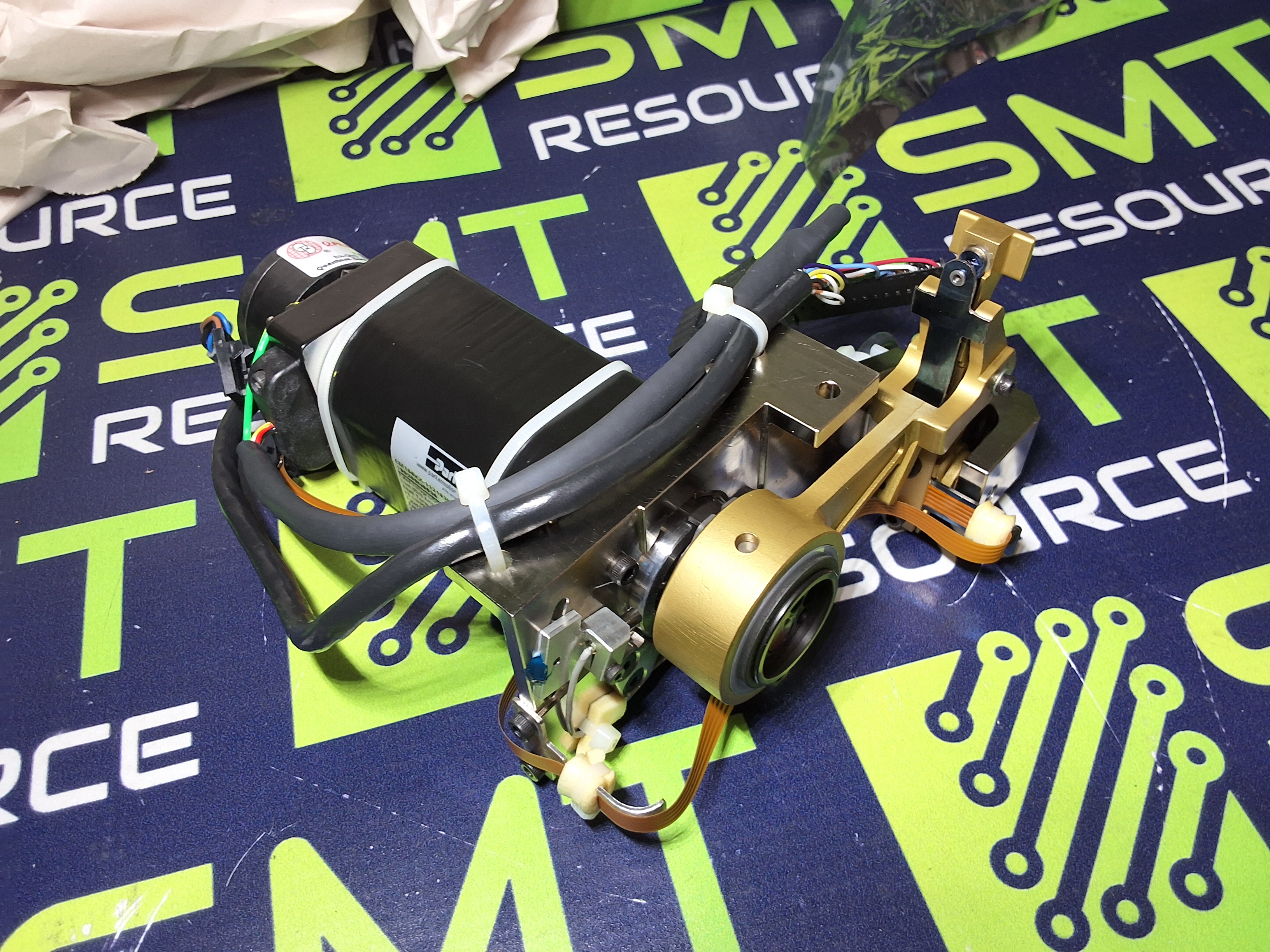 Used UNIVERSAL INSTRUMENTS Z DRIVE ASSEMBLY 49511005 / 49511006 - BRAND NEW & TESTED