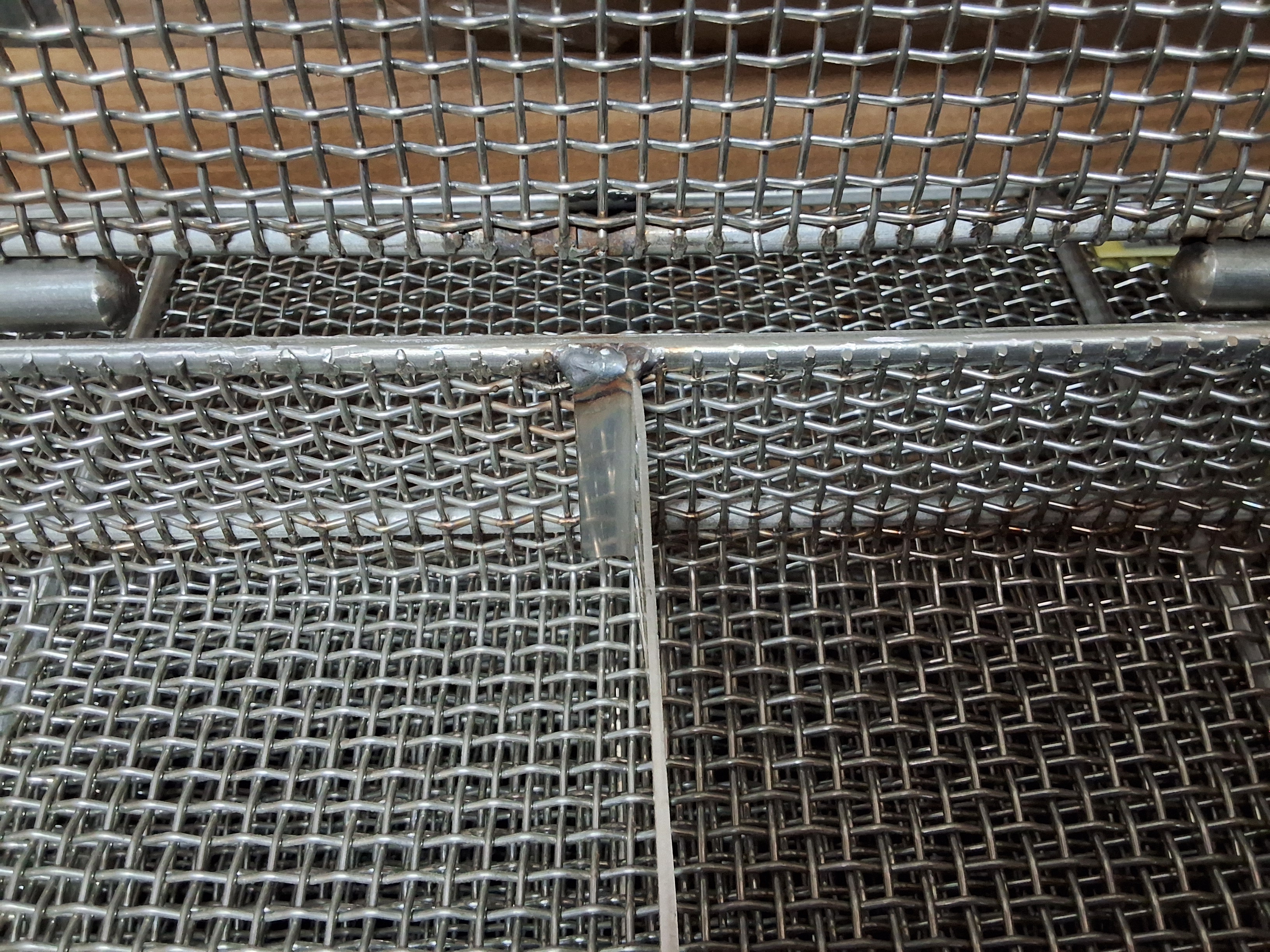 Used STAINLESS STEEL WIRE MESH PCB WASH BASKET 