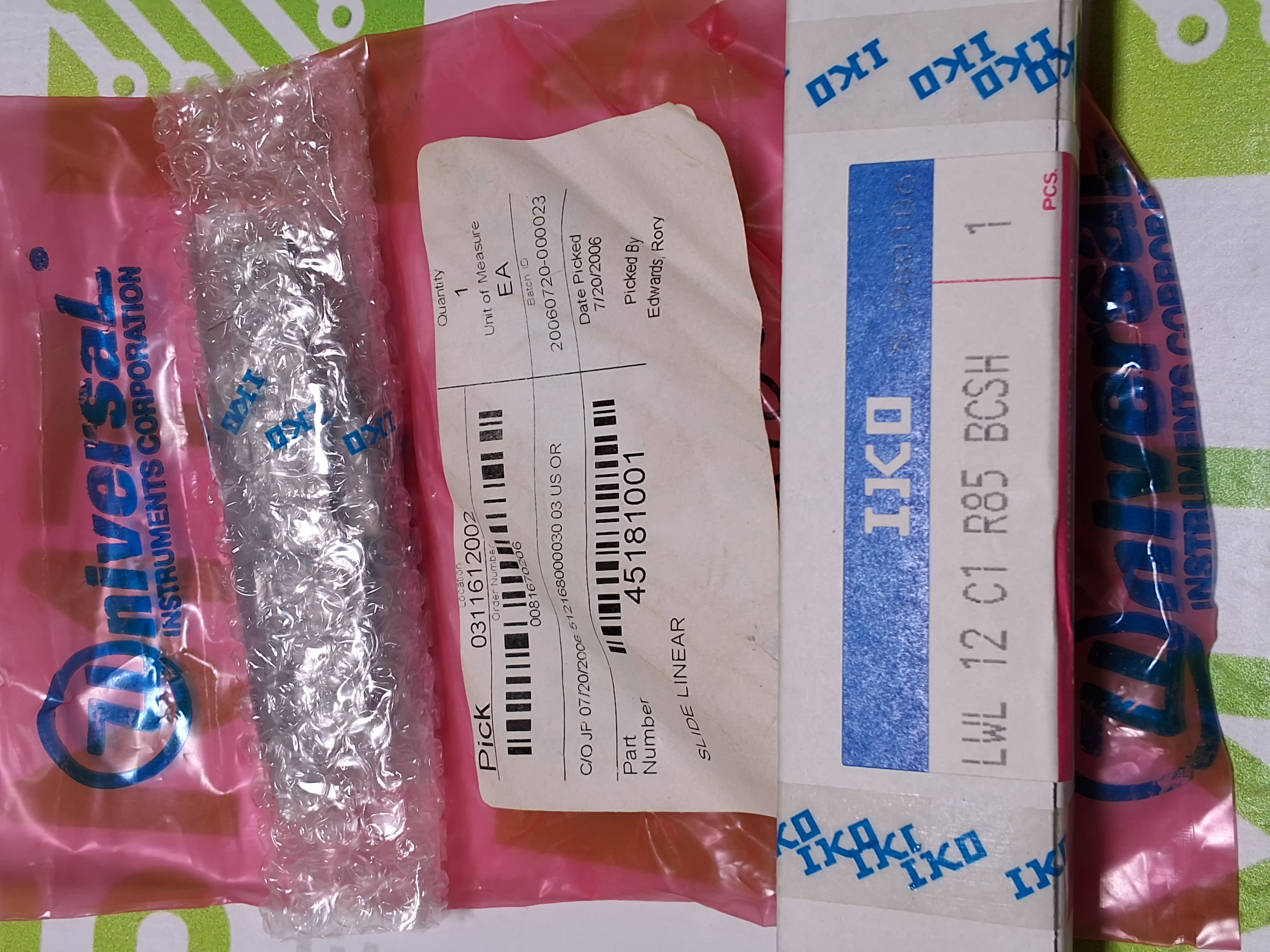 UNIVERSAL INSTRUMENTS IKO 45181001 SLIDE LINEAR LWL12C1R85BCSH - BRAND NEW IN BOX