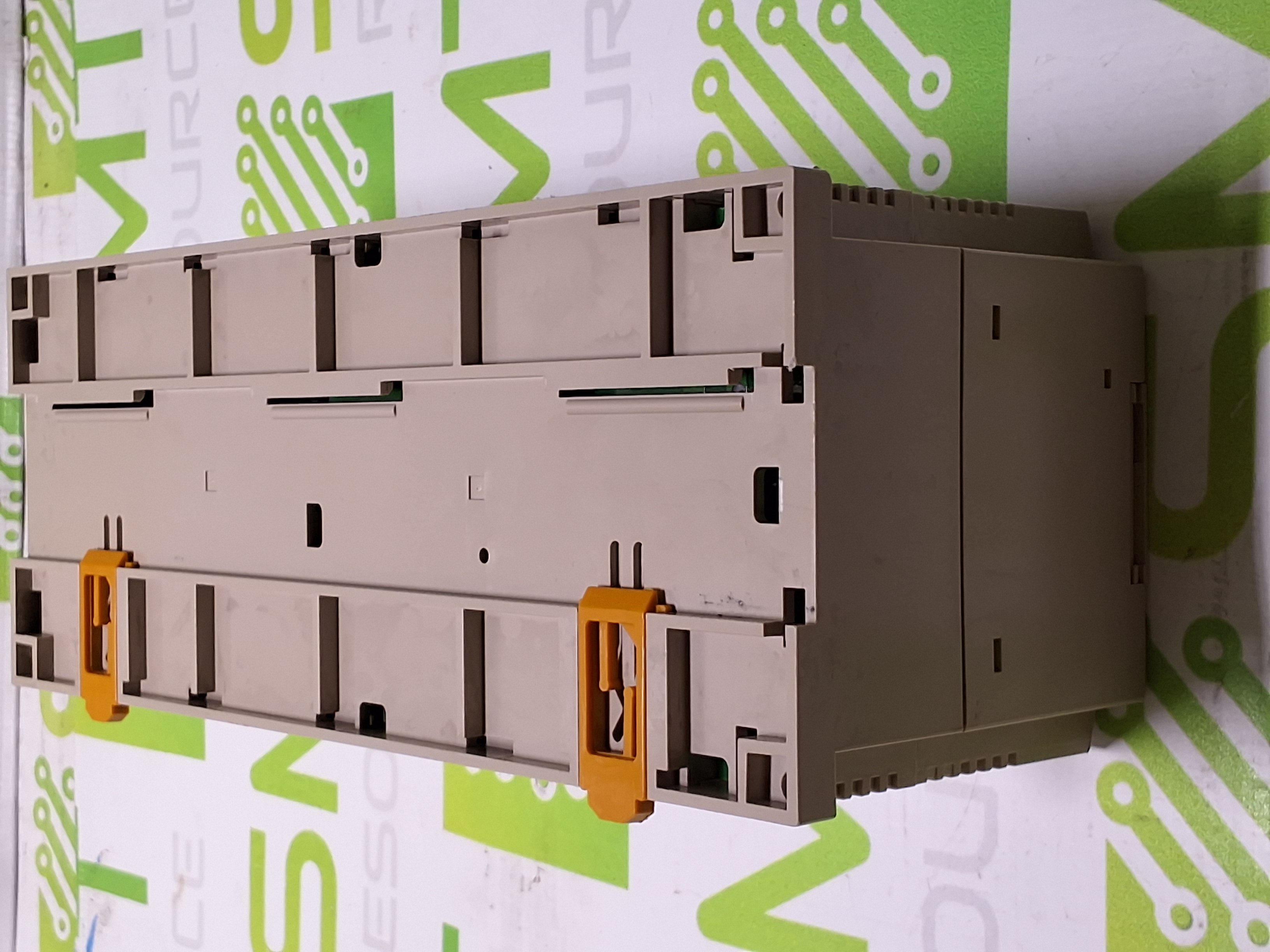 Used OMRON CPM1-30CDR-A-V1 PROGRAMMABLE CONTROLLER