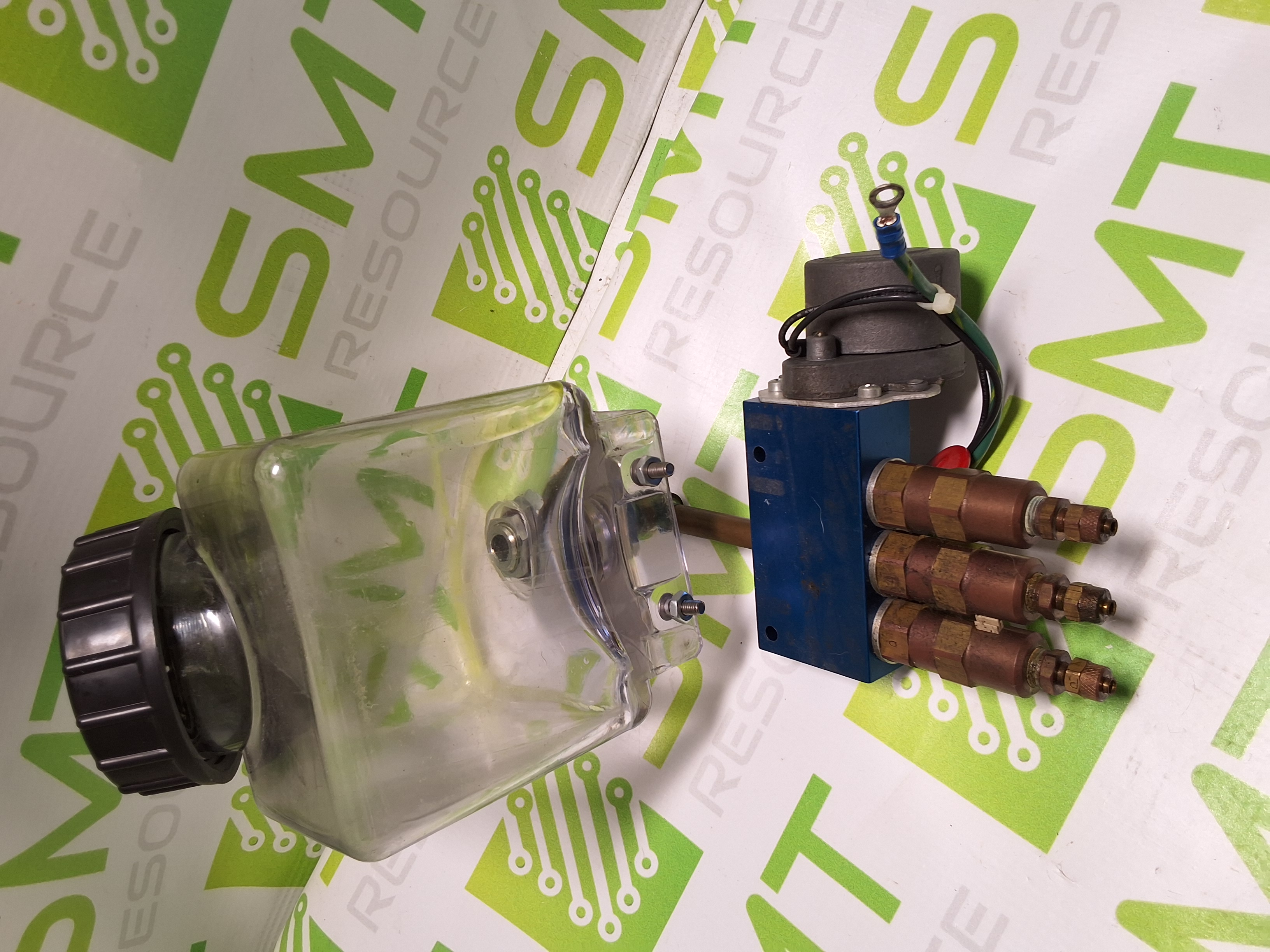 Used PURGE X OIL RITE PUMP METER 3 FEEDS WITH DISPENSER 