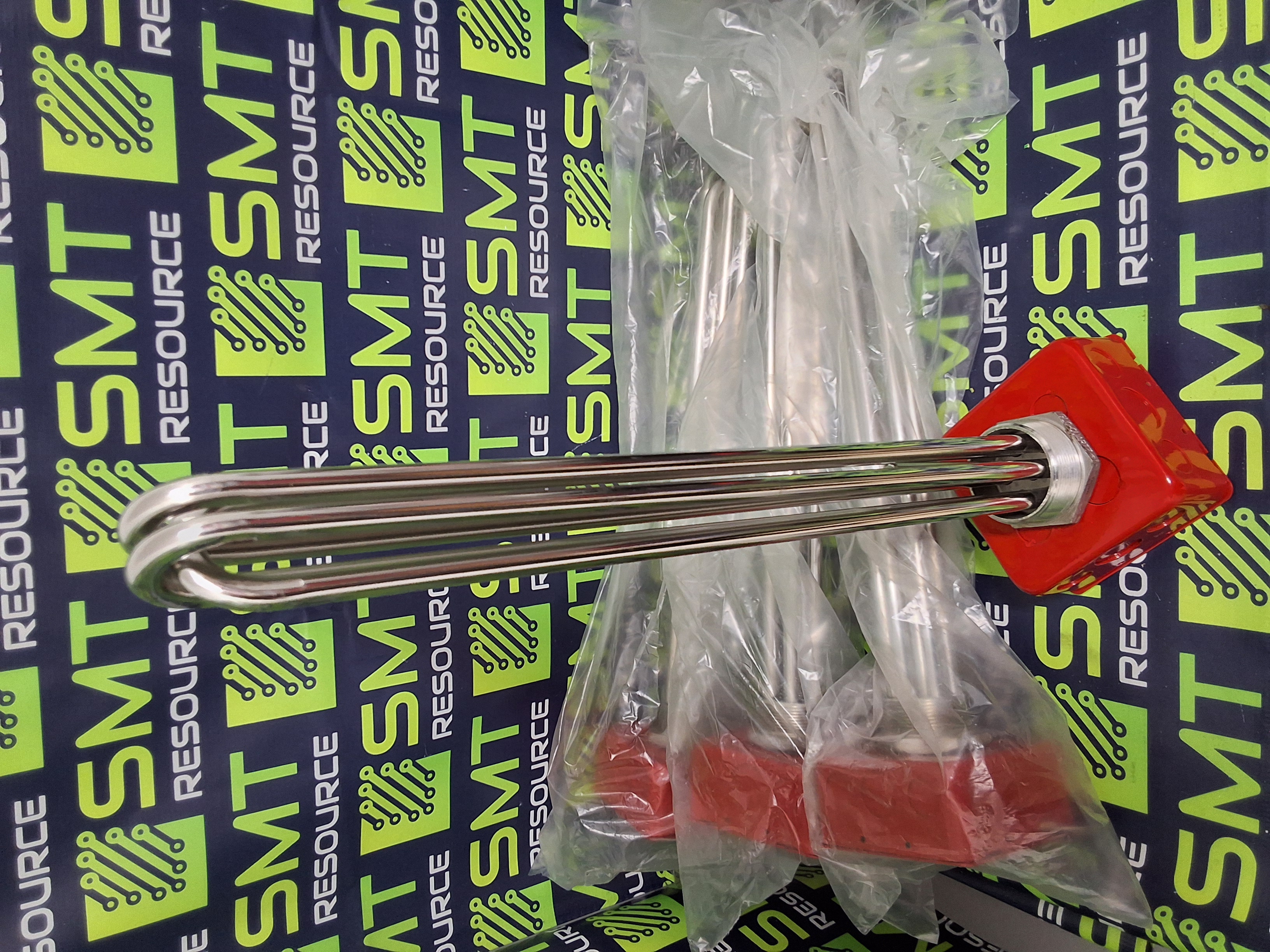 GLO-QUARTZ SPN-9QQ18-EP/5 IMMERSION HEATER 9000W 460V 3-PHASE 11.2A - BRAND NEW