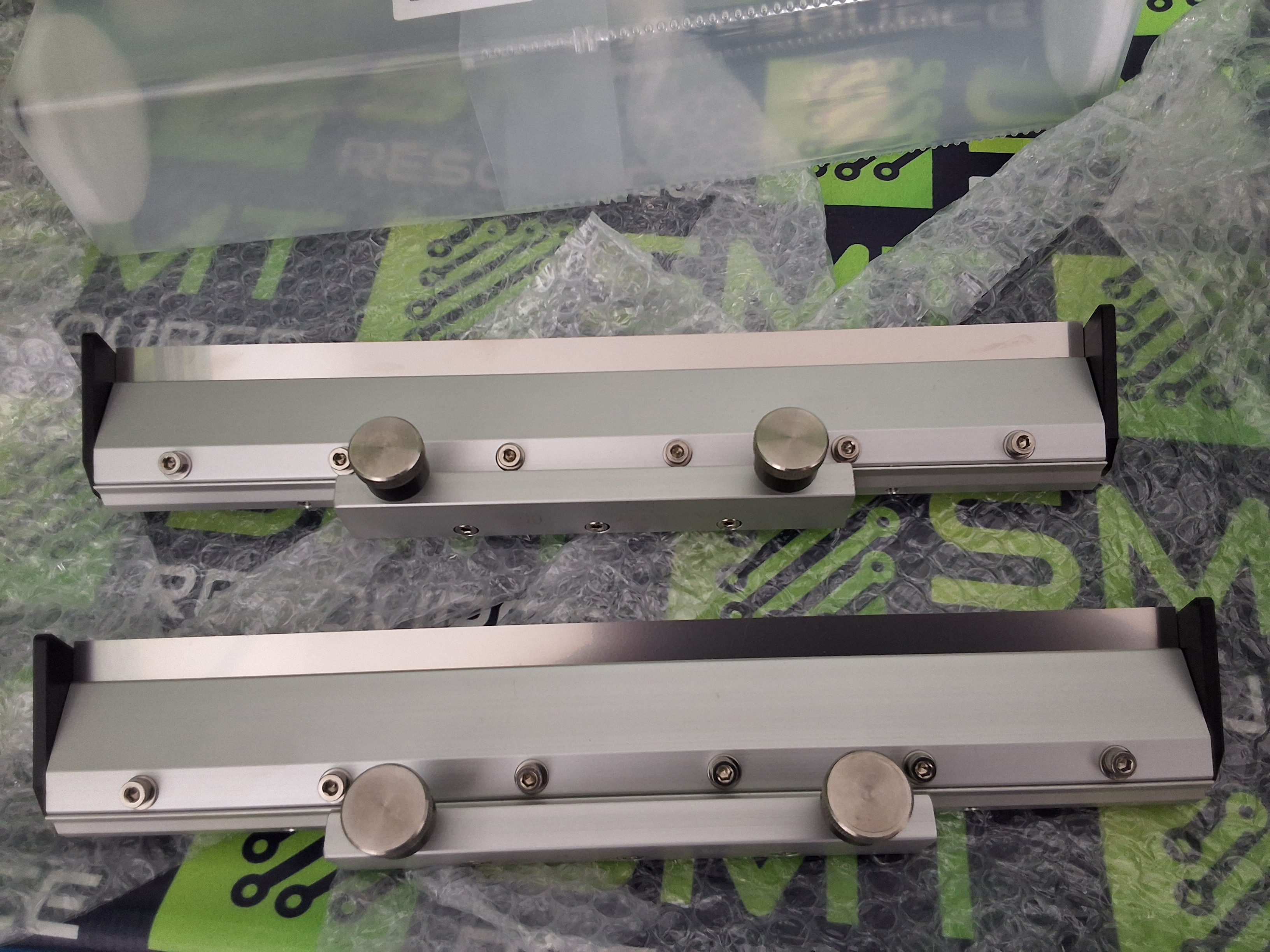 EKRA 65° 300mm METAL SQUEEGEE SET 2242300035 - LOT OF 2 - BRAND NEW