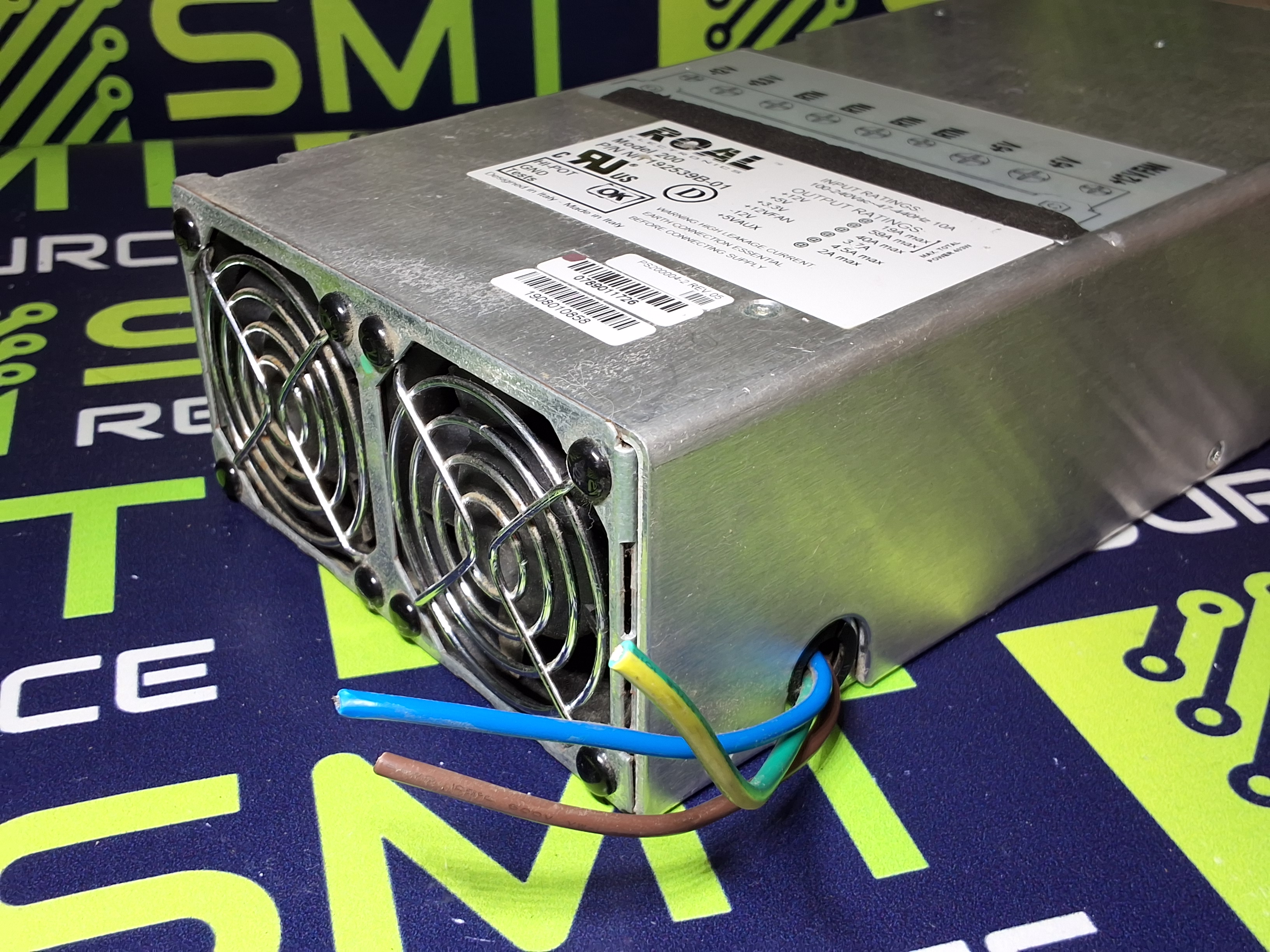 Used ROAL ELECTRONICS MODEL 200 P/N: NIT192539B-01 100-240VAC~47-440Hz 10A